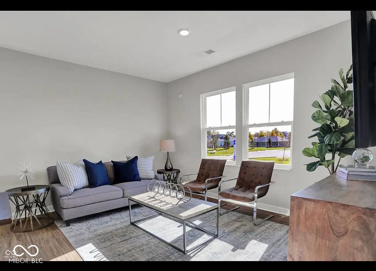 15243 Farrington Way