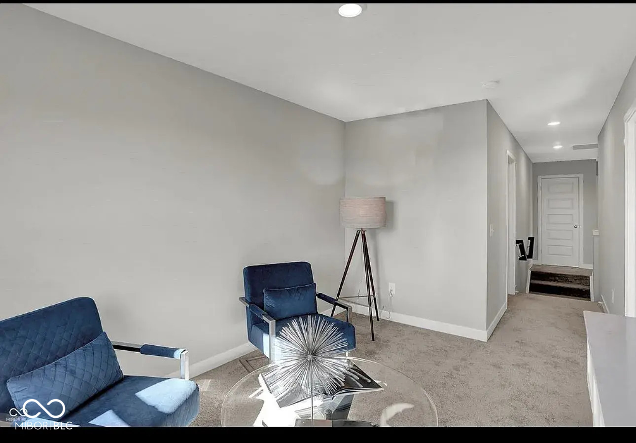 15243 Farrington Way