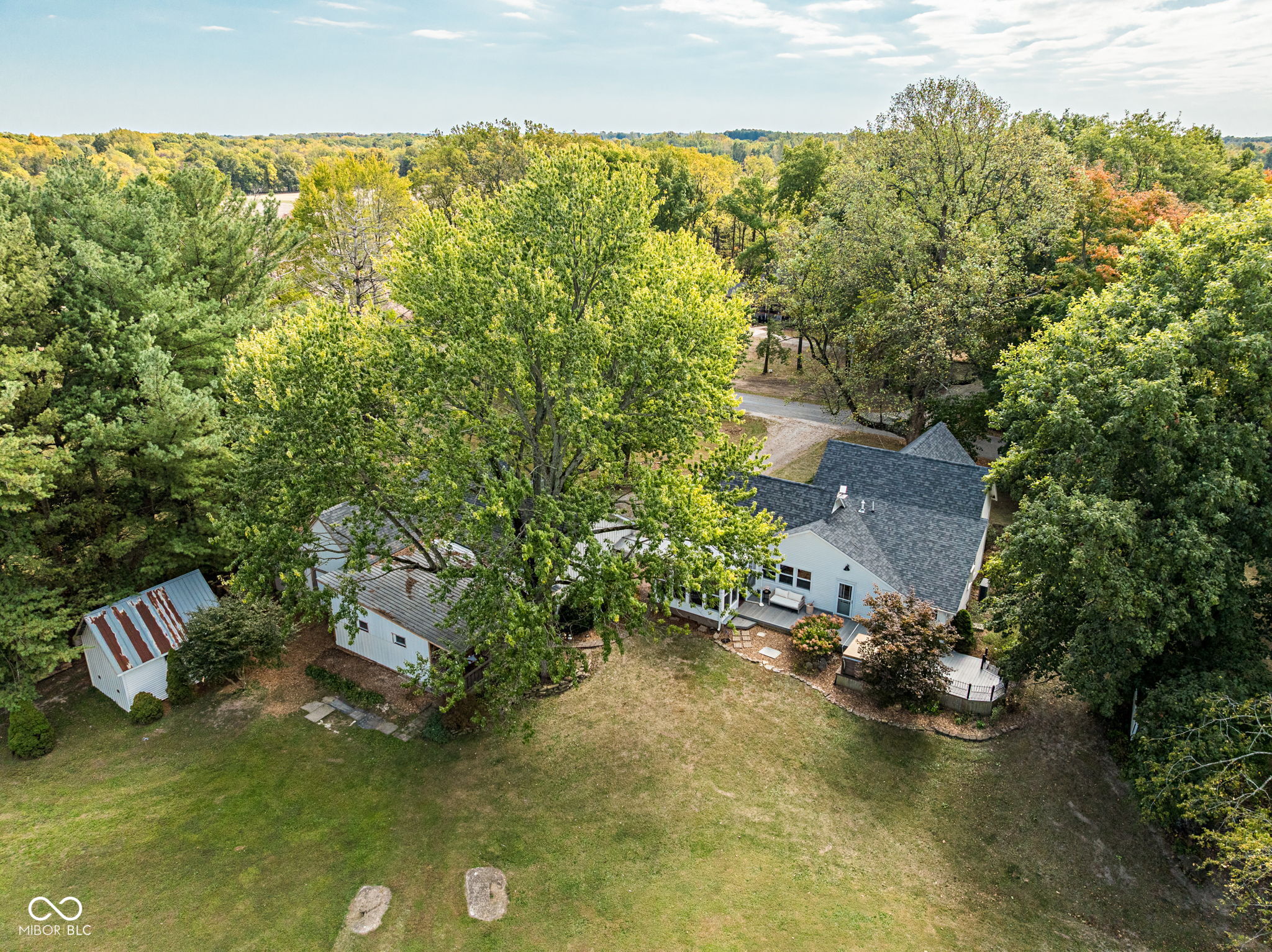 2520 W Blubaugh Avenue
