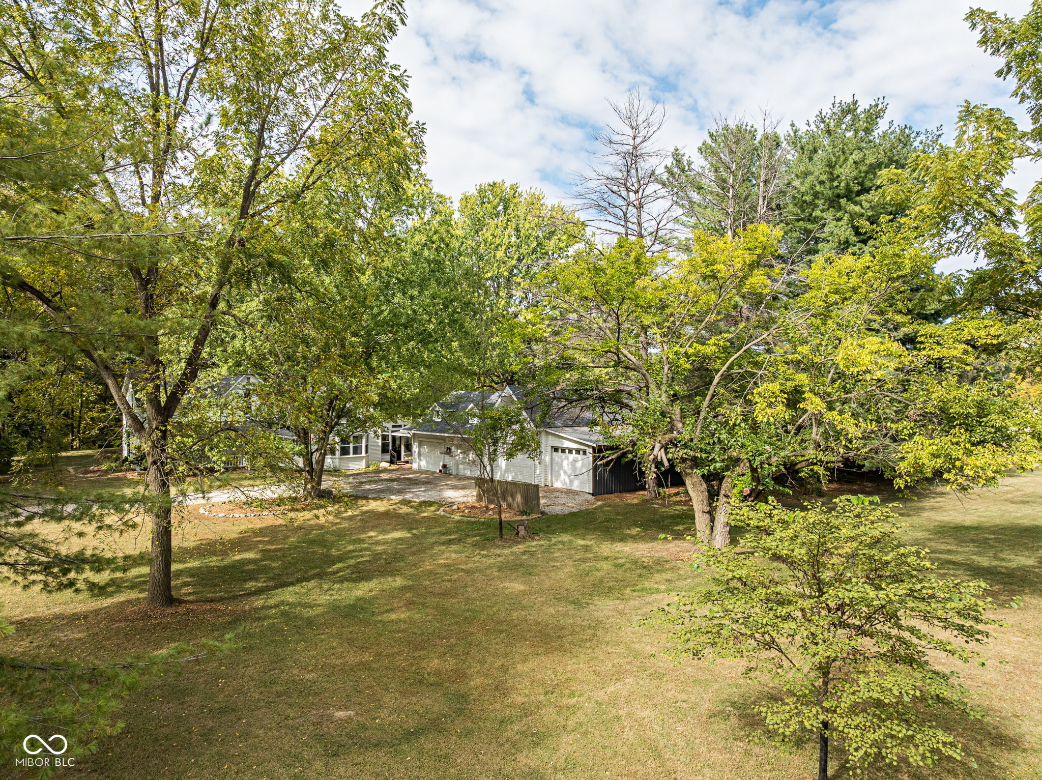2520 W Blubaugh Avenue
