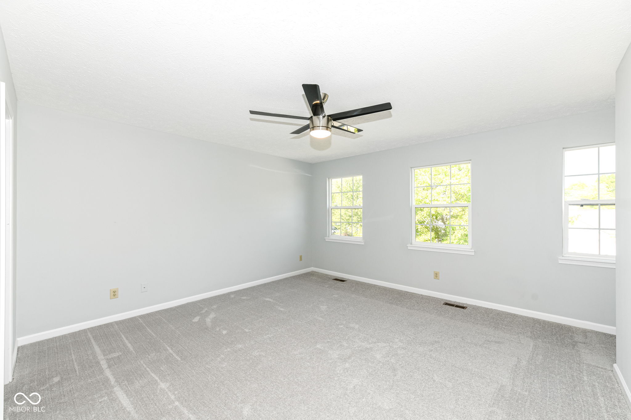 510 Grand Woods Drive