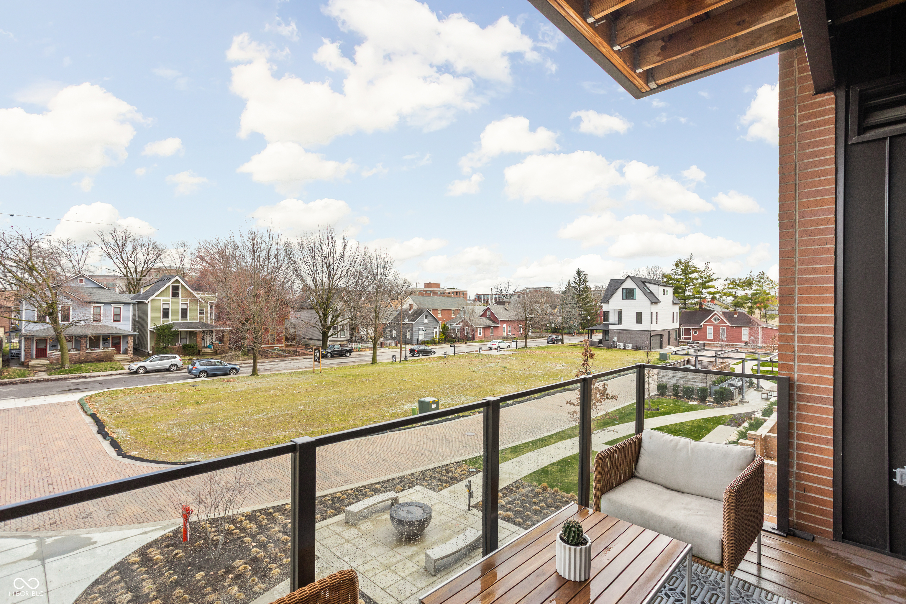 877 N East Street Unit: UNIT 201A