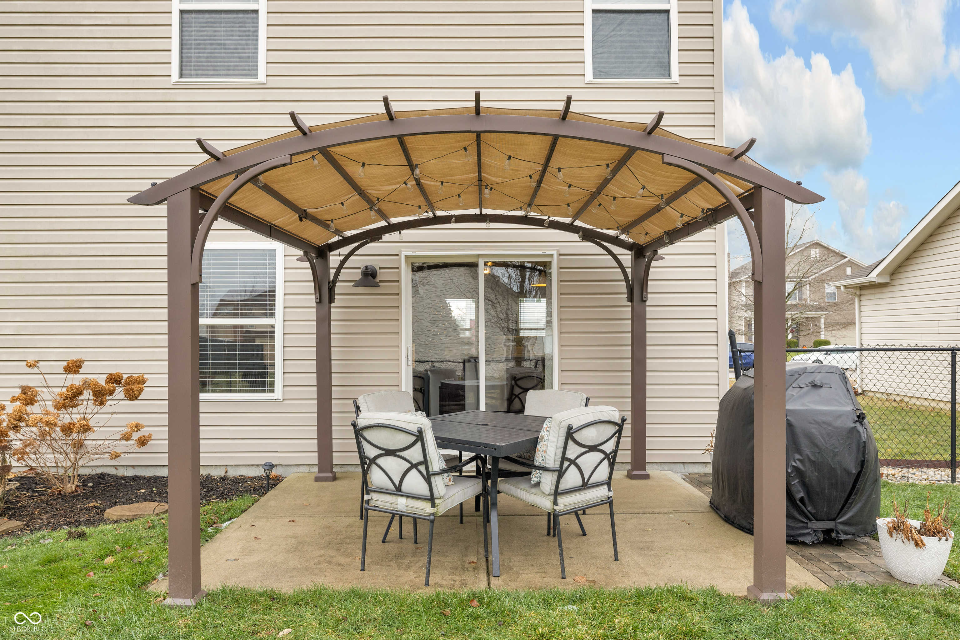 6432 Green Grass Lane