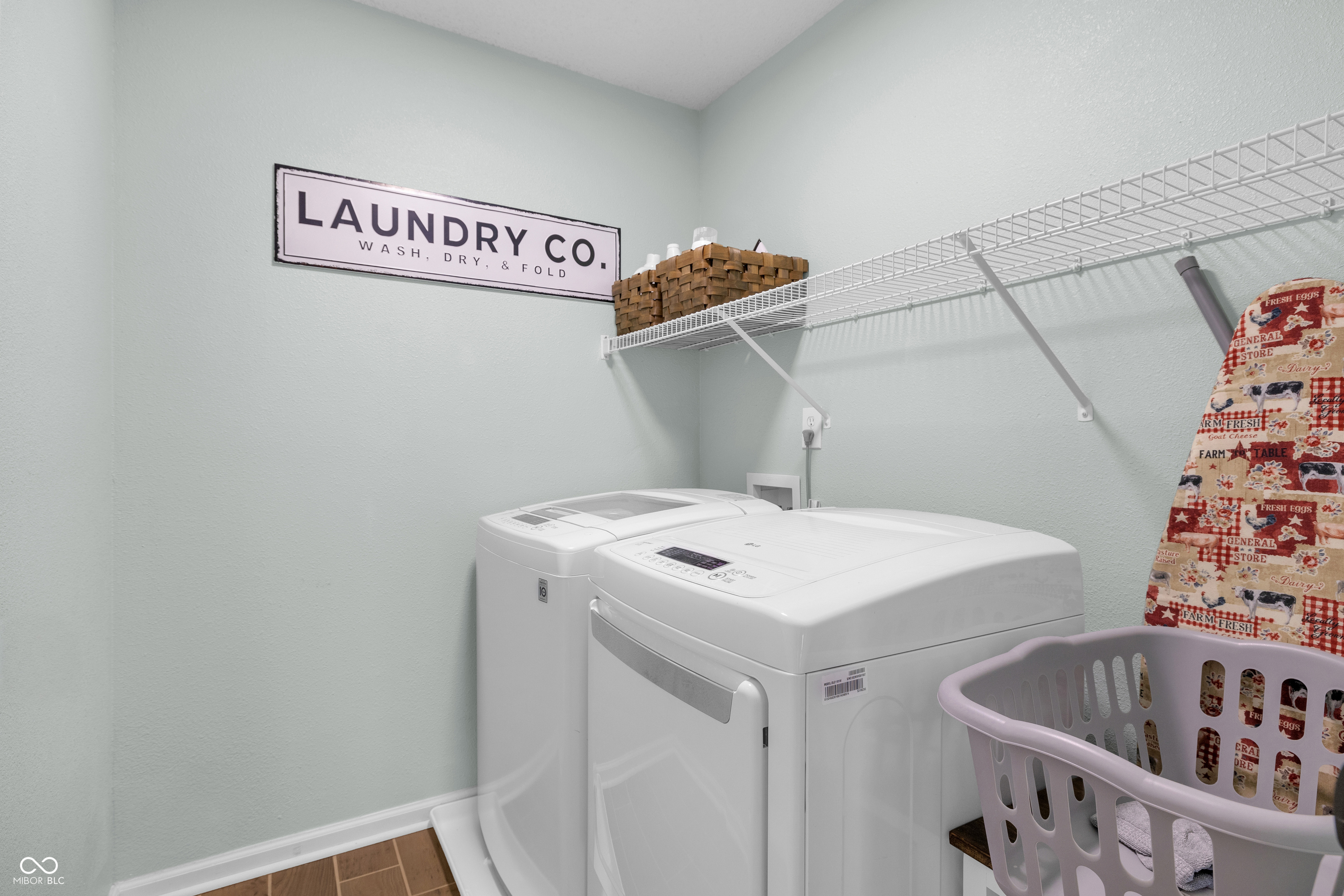 6432 Green Grass Lane