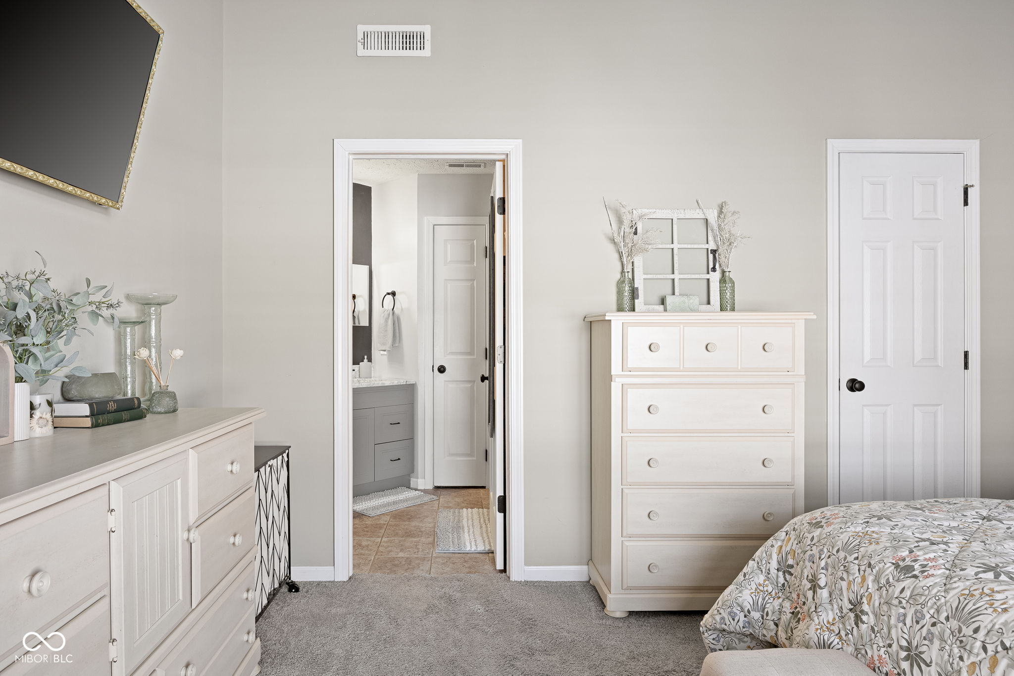 10864 Washington Bay Drive