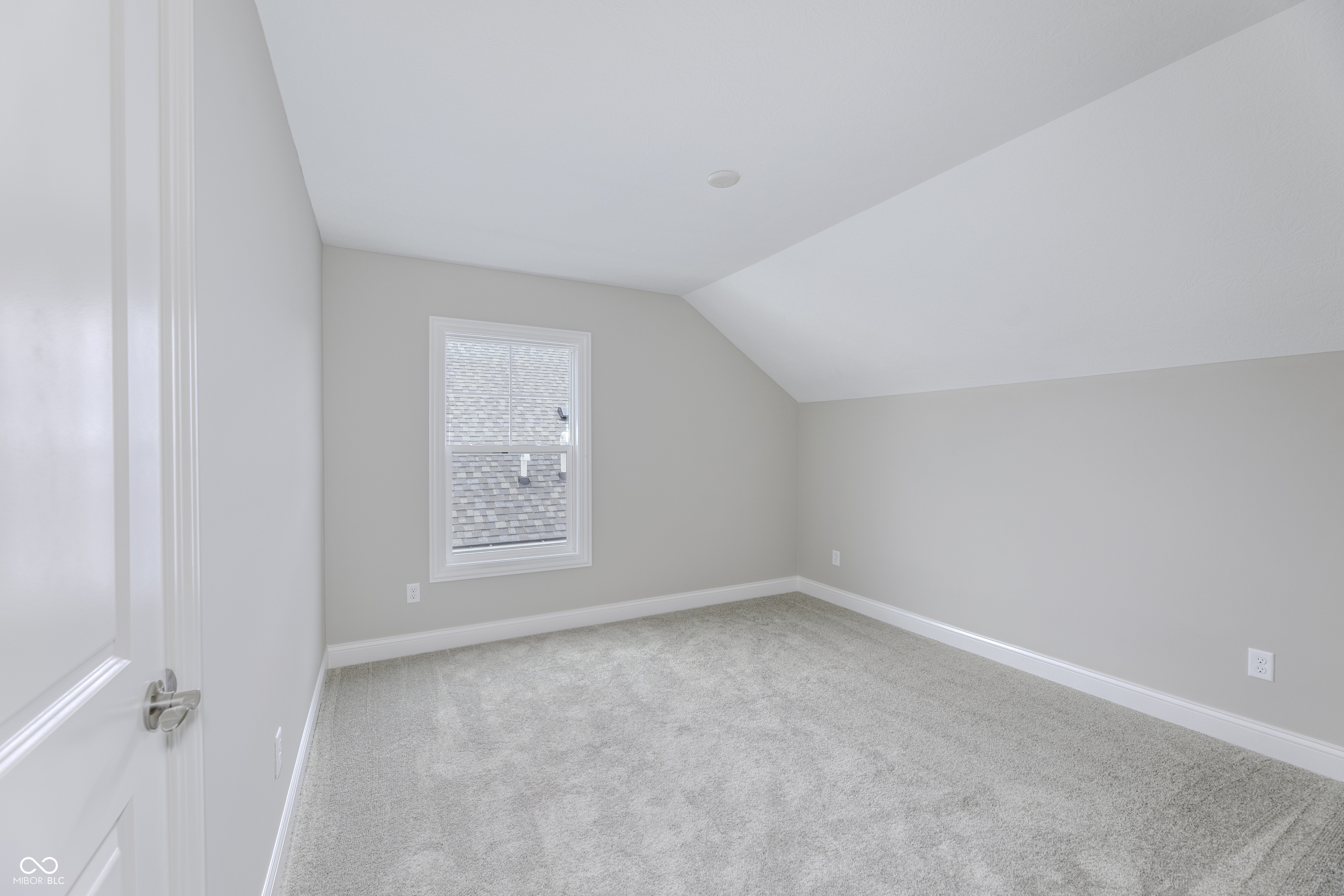 7054 Shenandoah Street