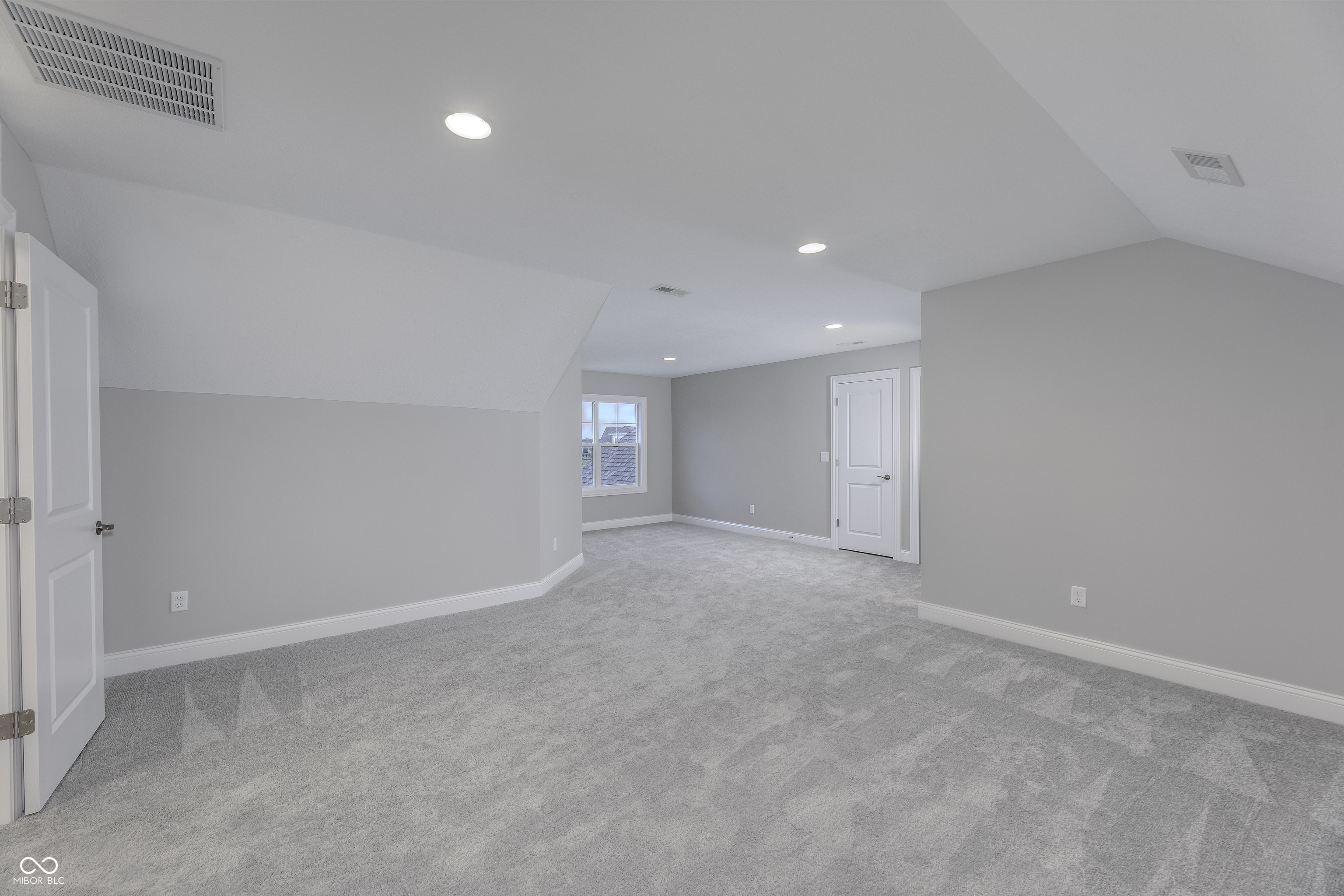 7054 Shenandoah Street