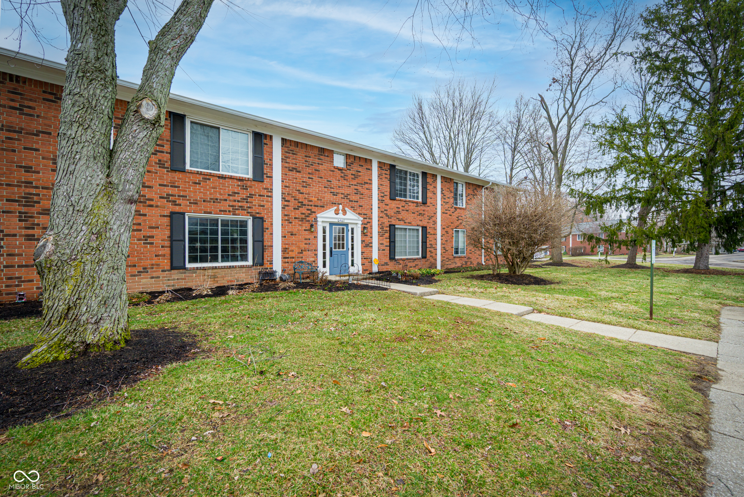 6460 Park Central Way Unit: D