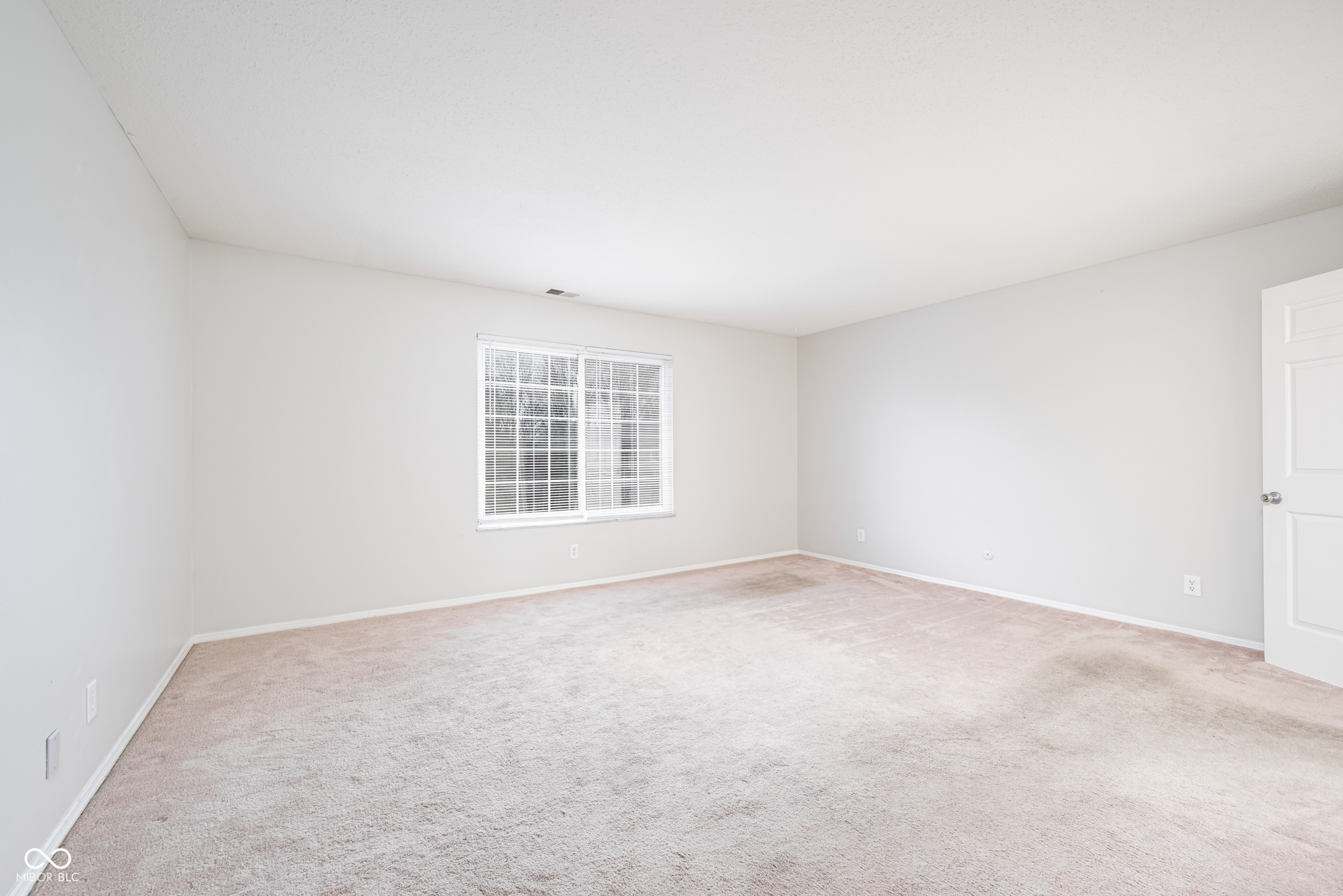 6460 Park Central Way Unit: D