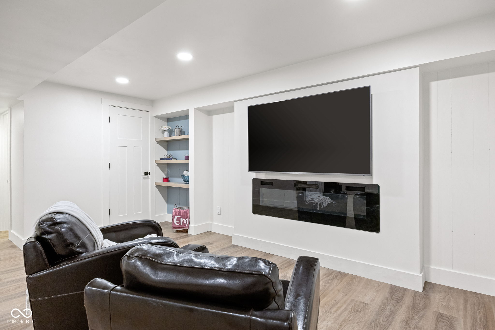 3114 Whispering Trail