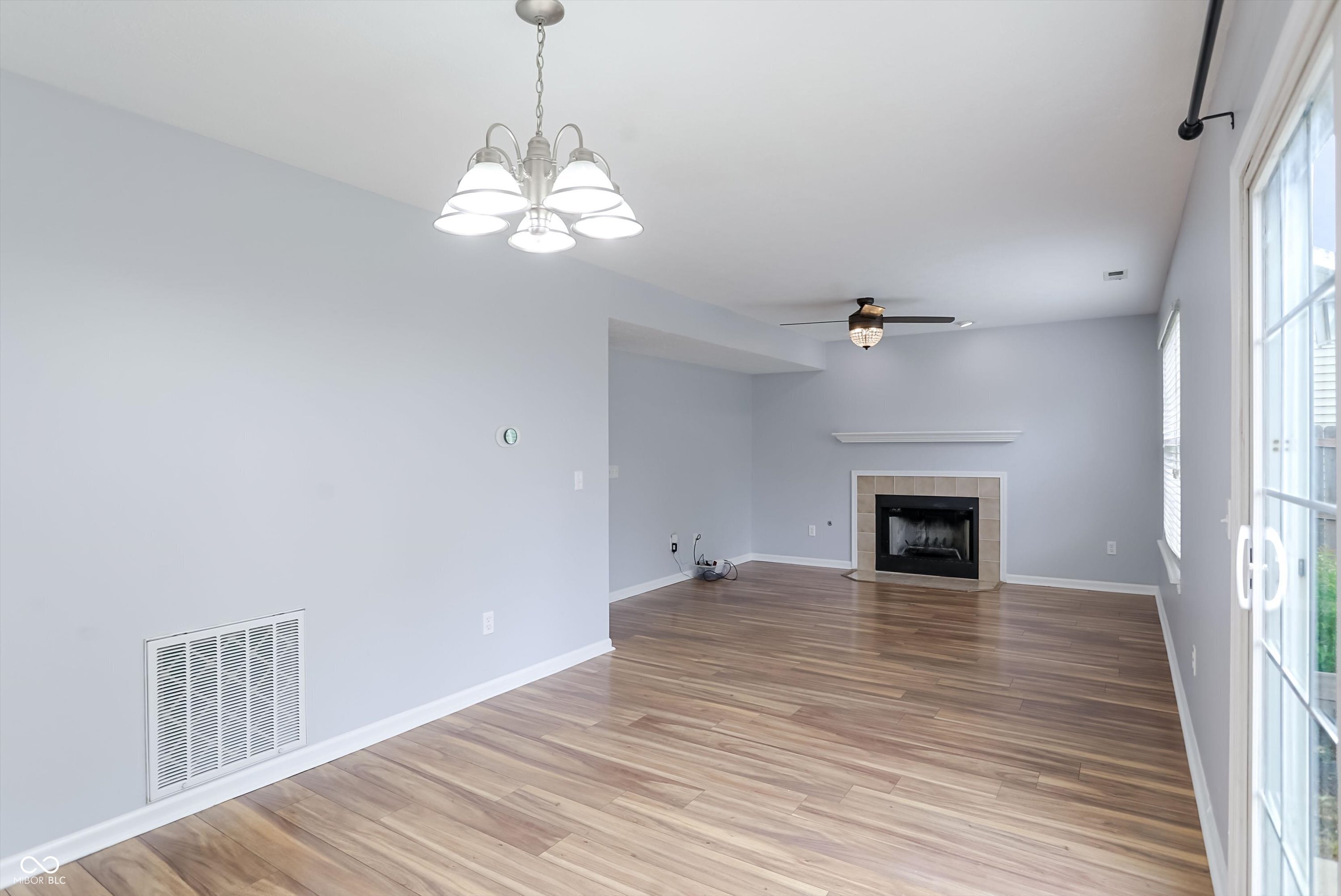 14904 Oak Road