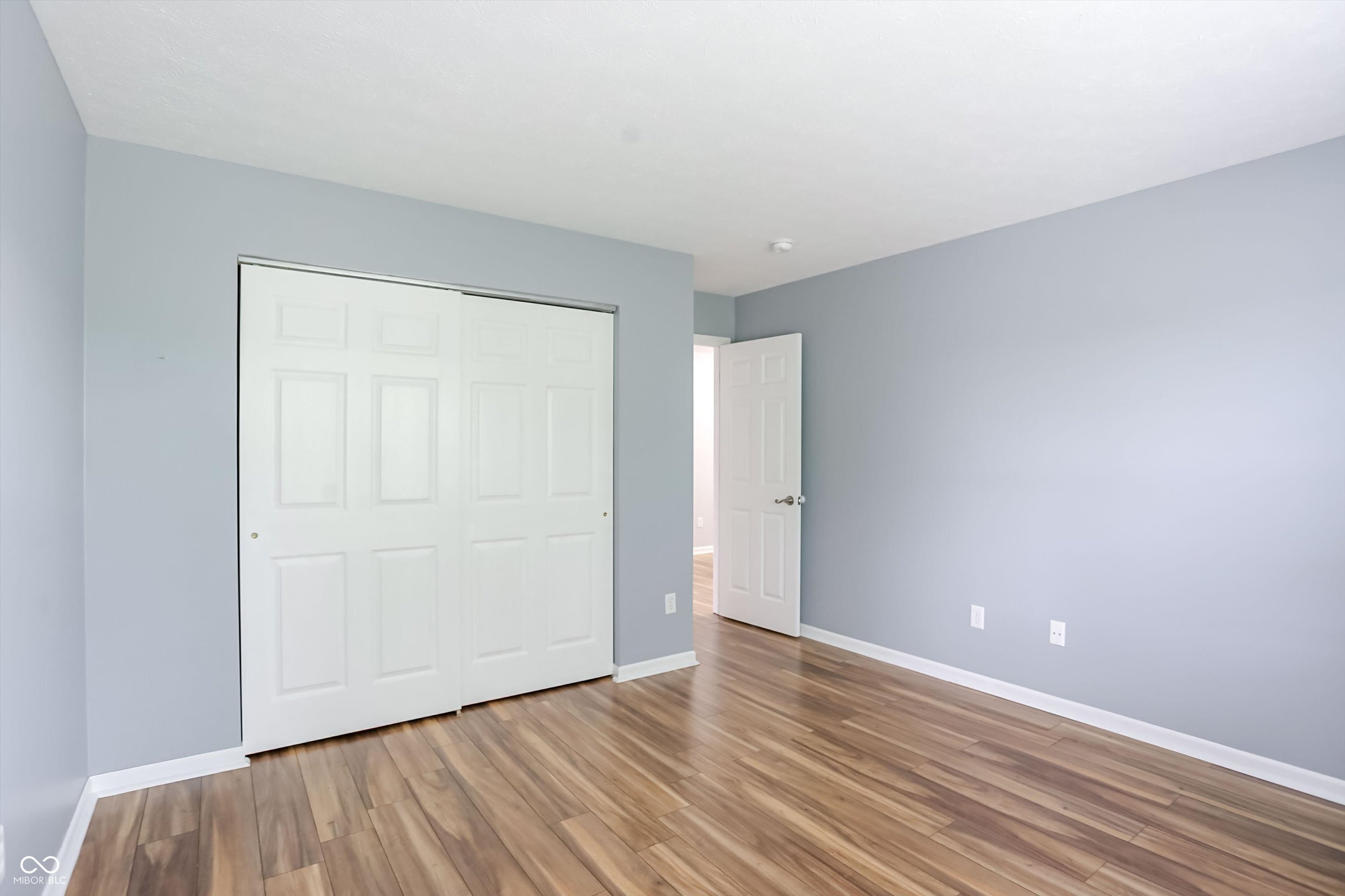 14904 Oak Road