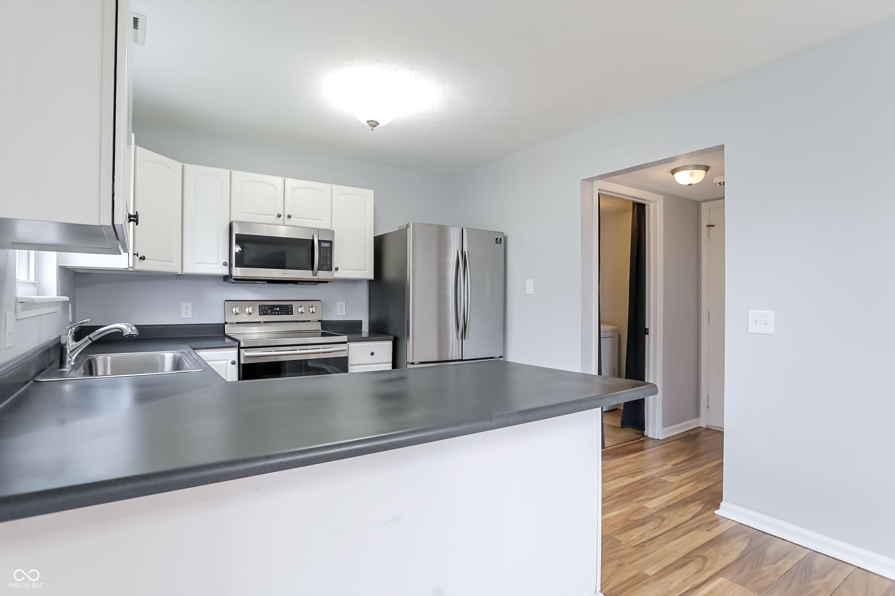 14904 Oak Road