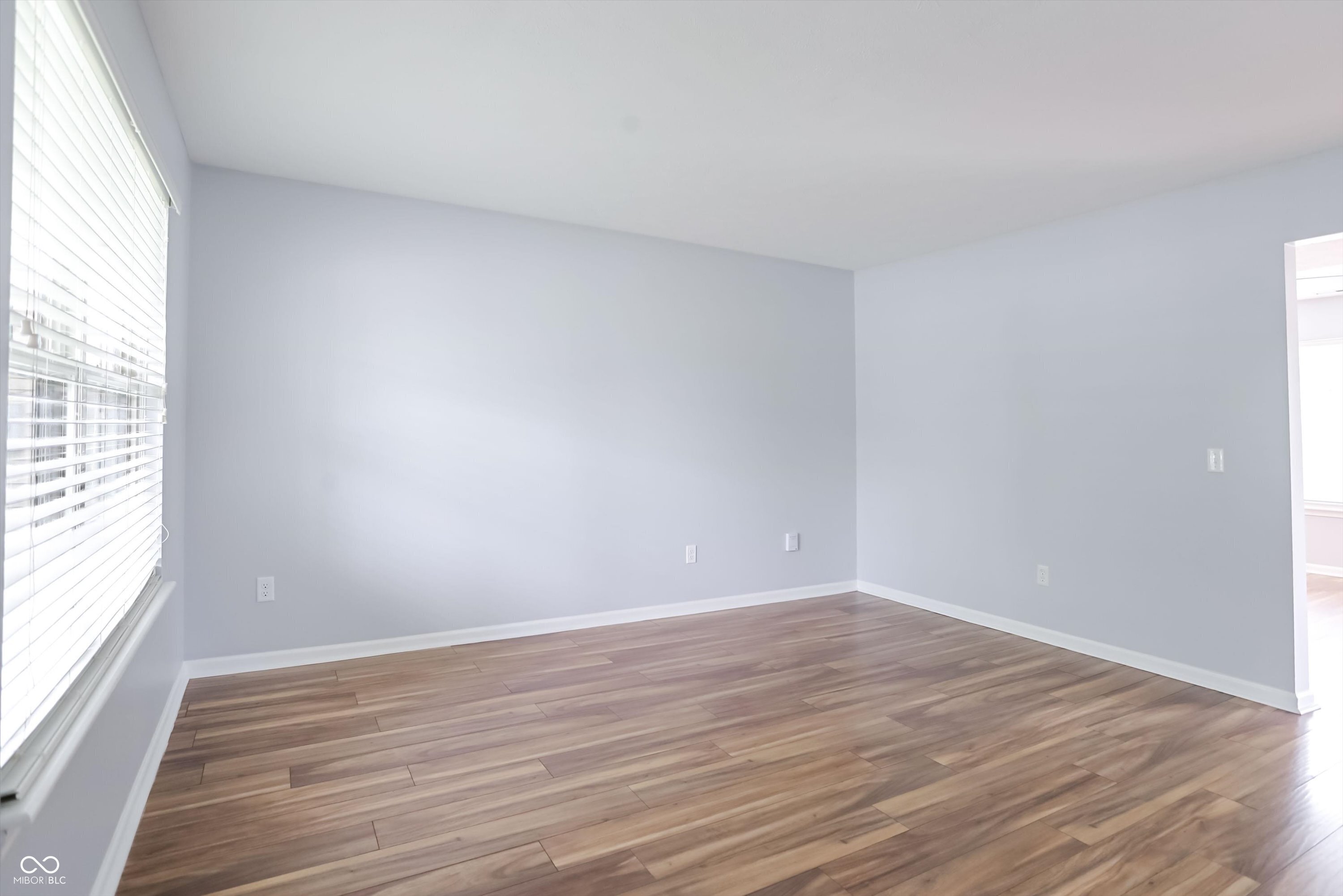 14904 Oak Road