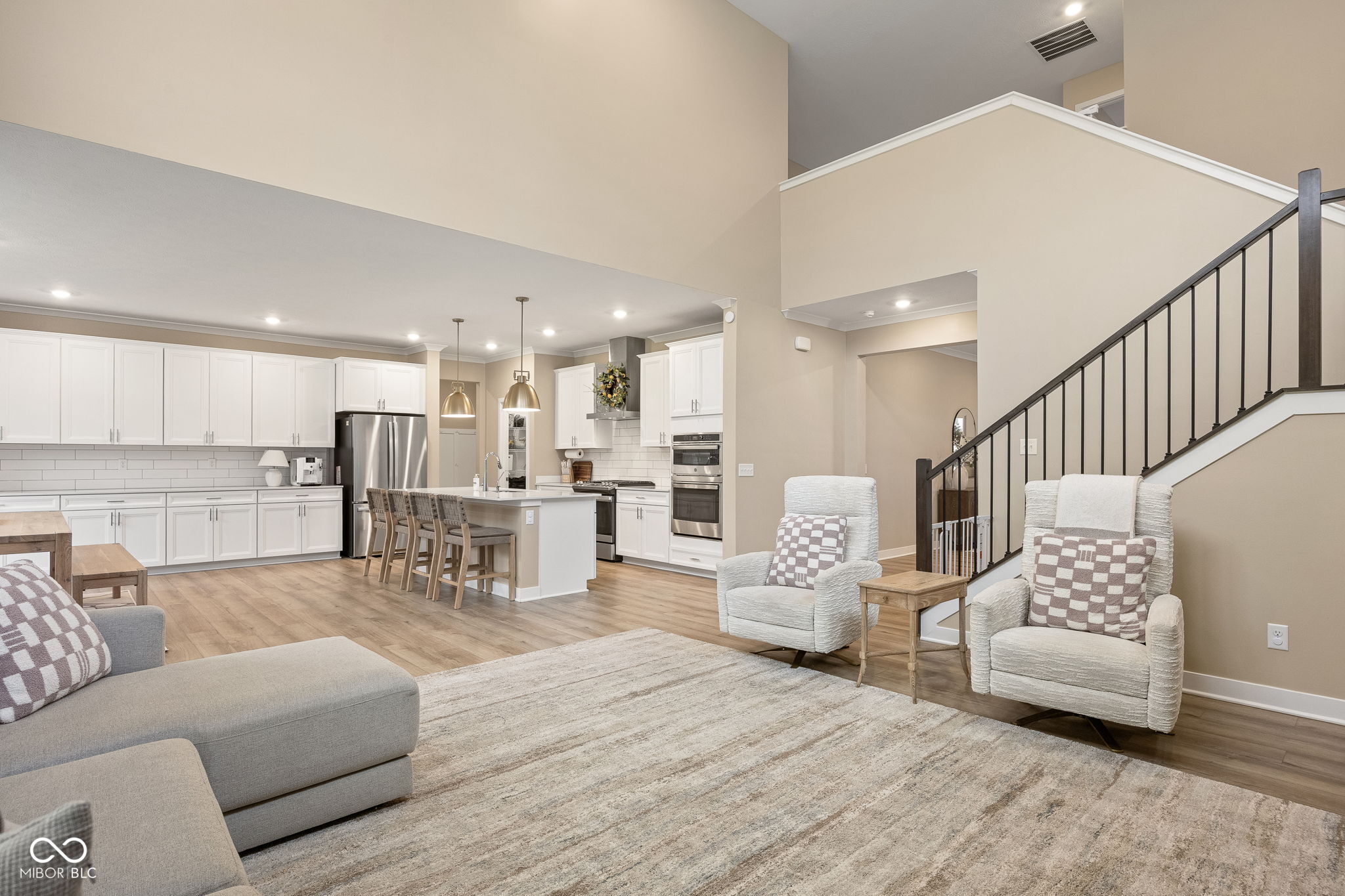 350 Waterford Lane