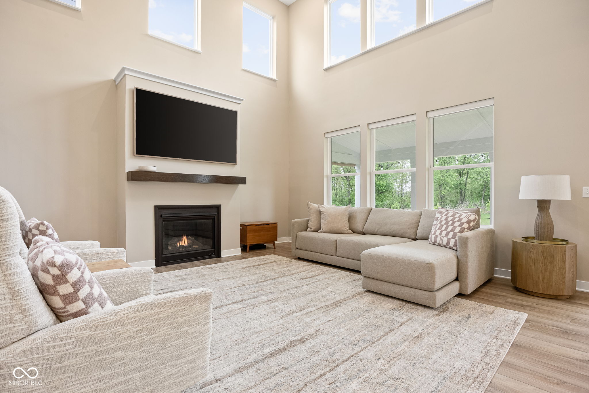 350 Waterford Lane