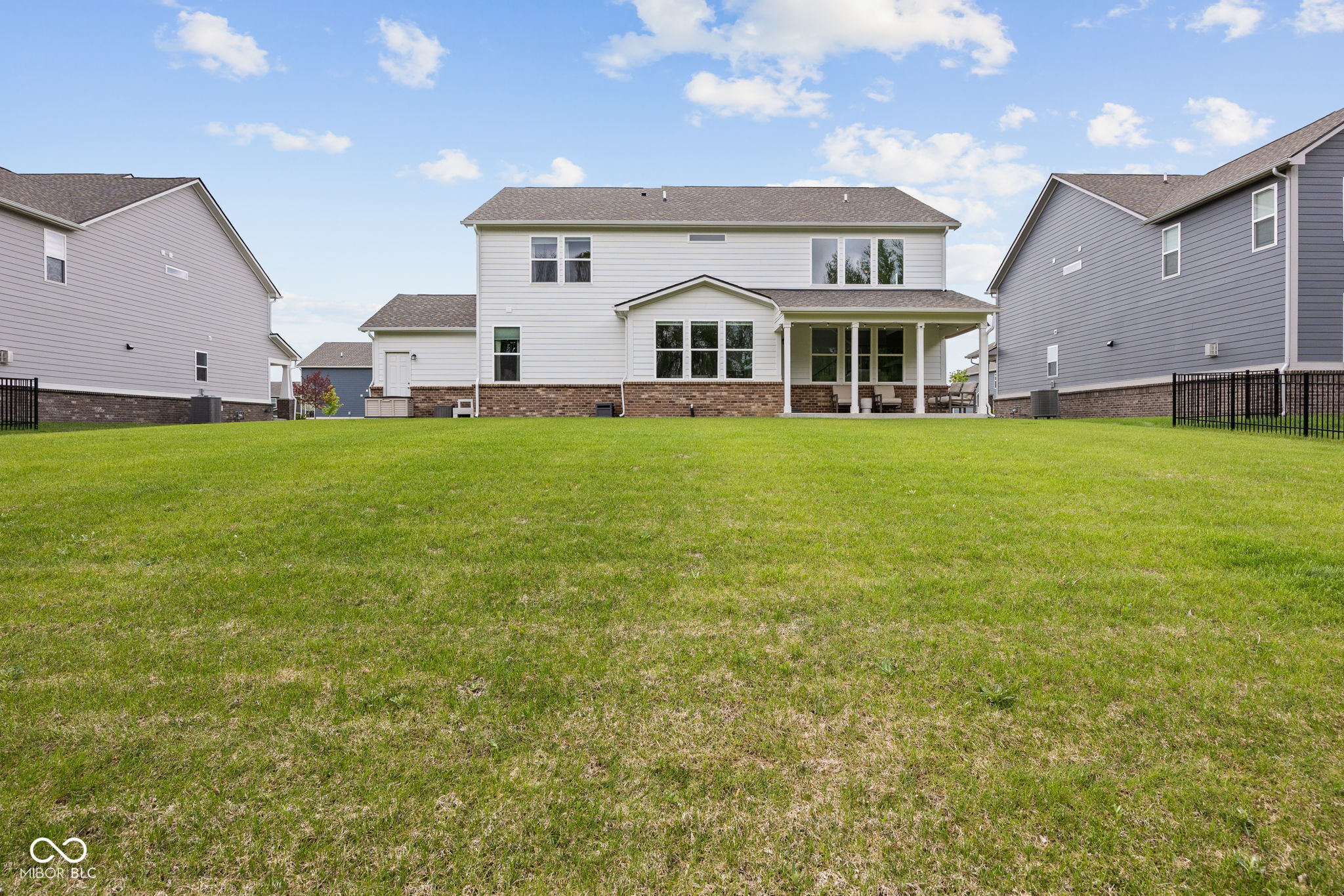 350 Waterford Lane