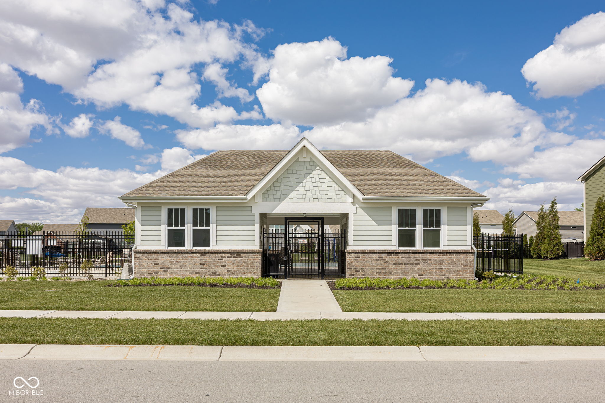 350 Waterford Lane
