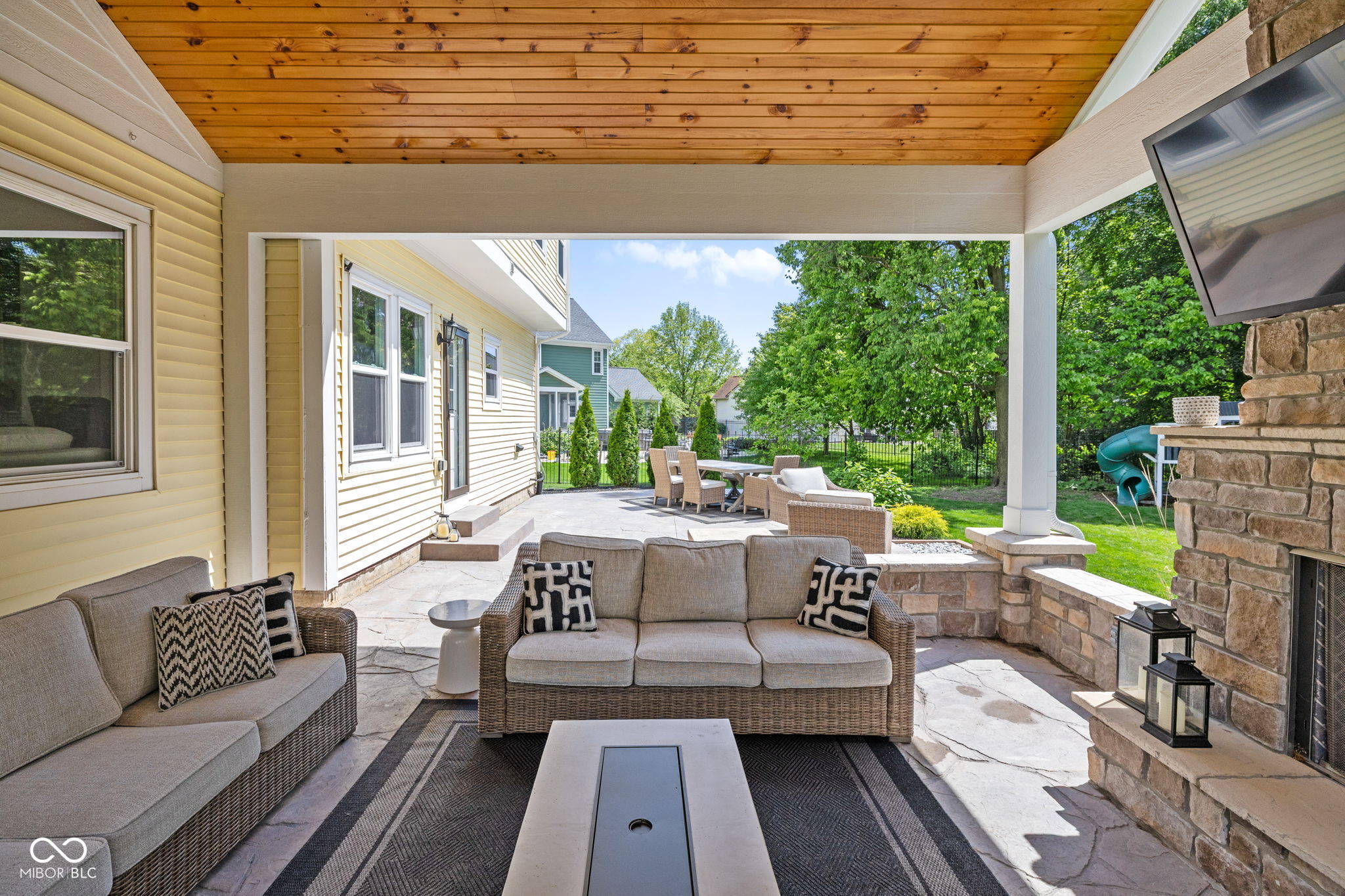 11280 Walking Wood Lane