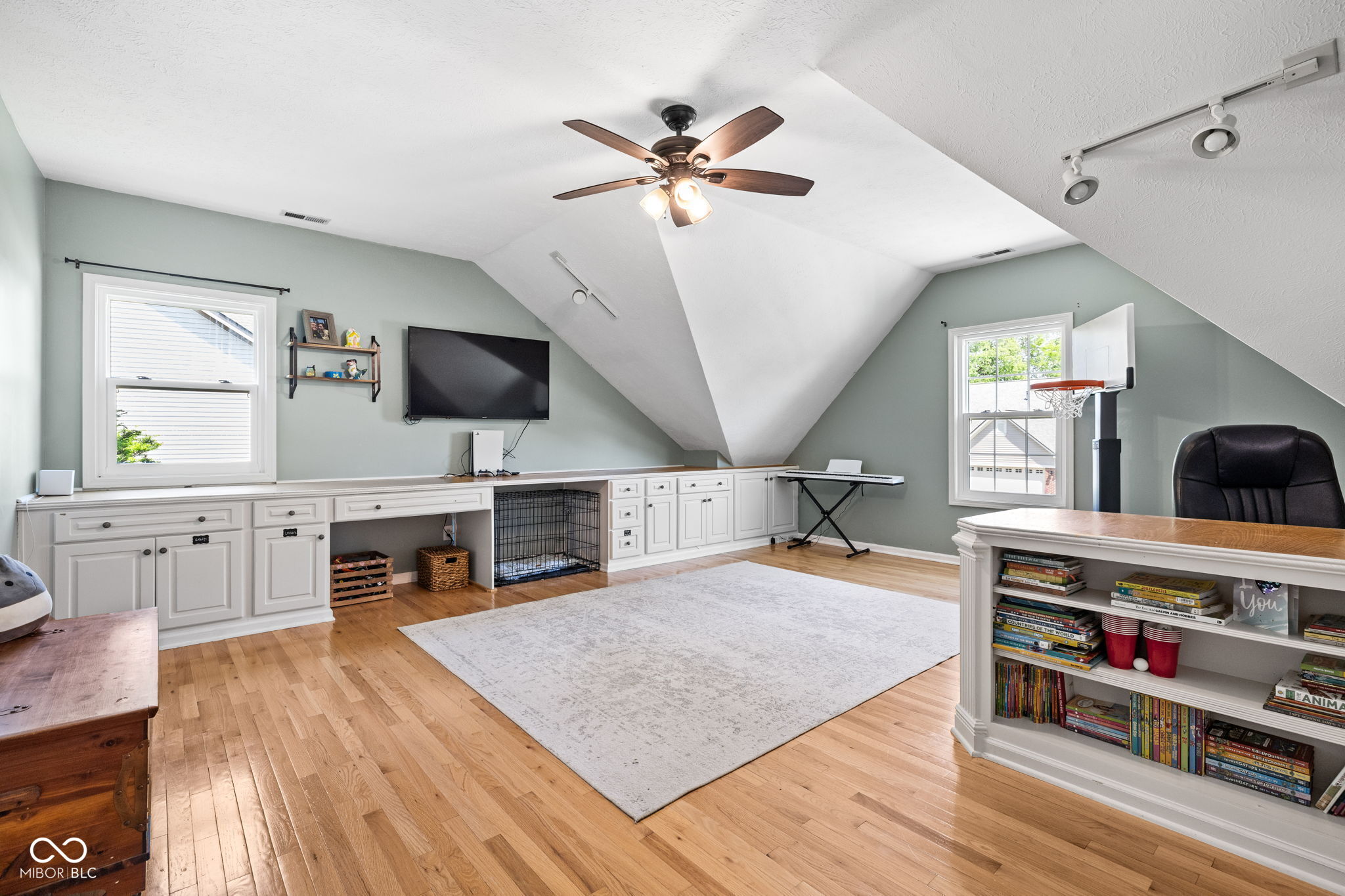 11280 Walking Wood Lane
