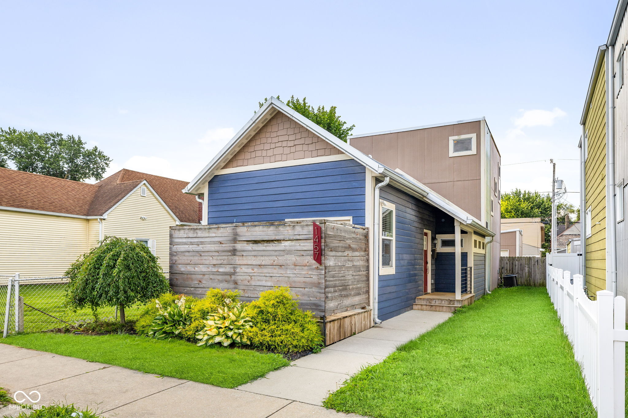 1457 English Avenue