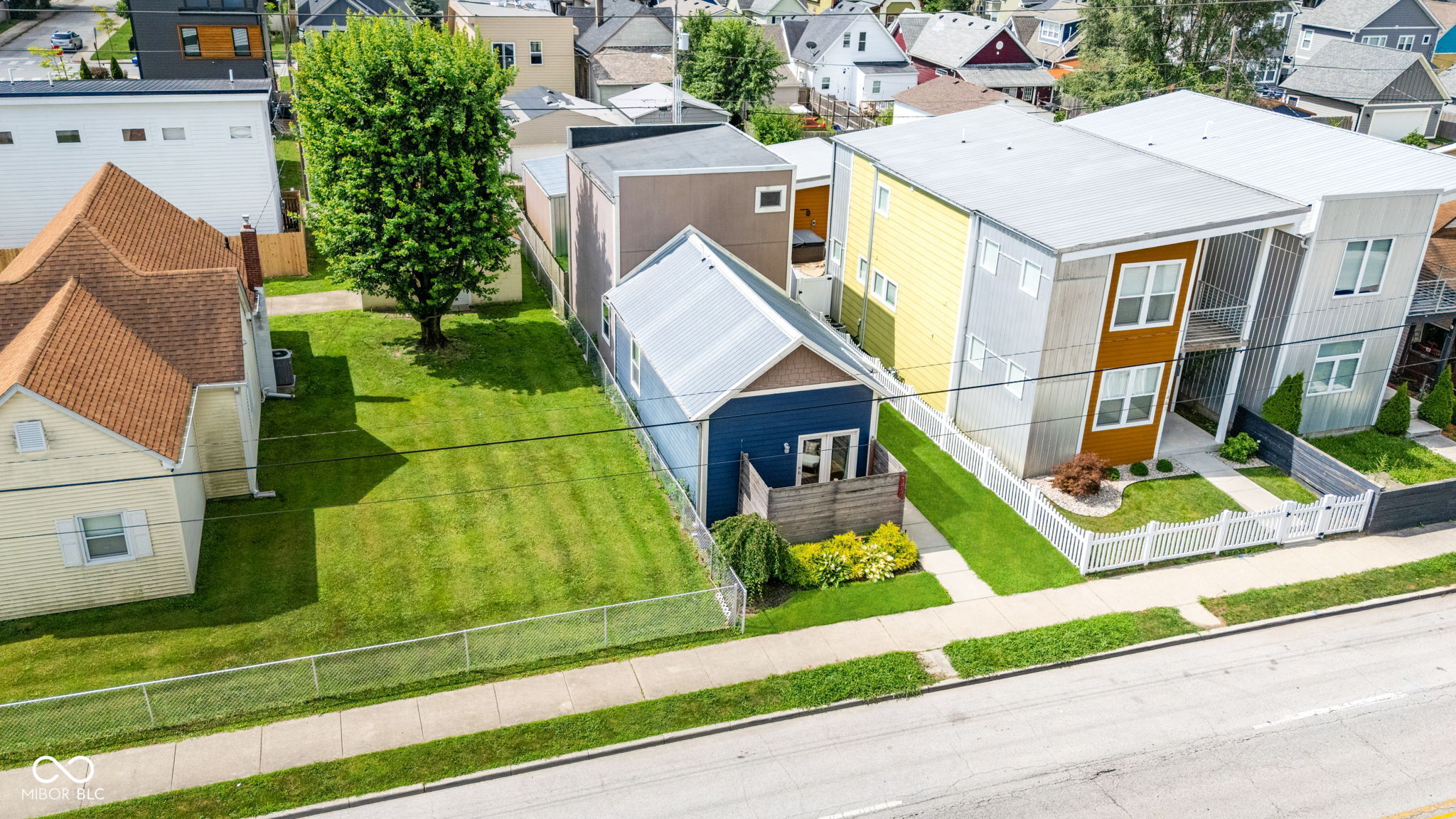 1457 English Avenue