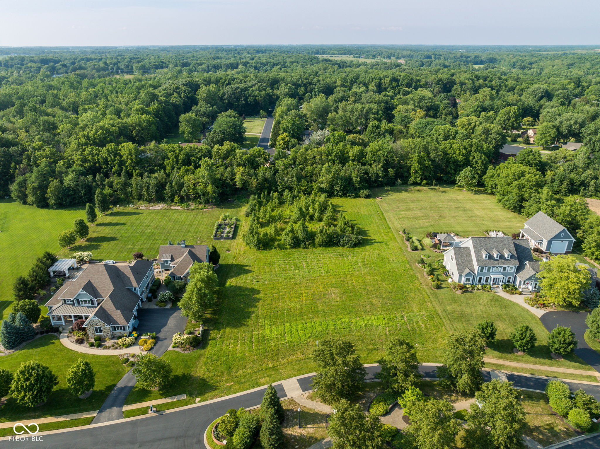 9480 Pleasant View