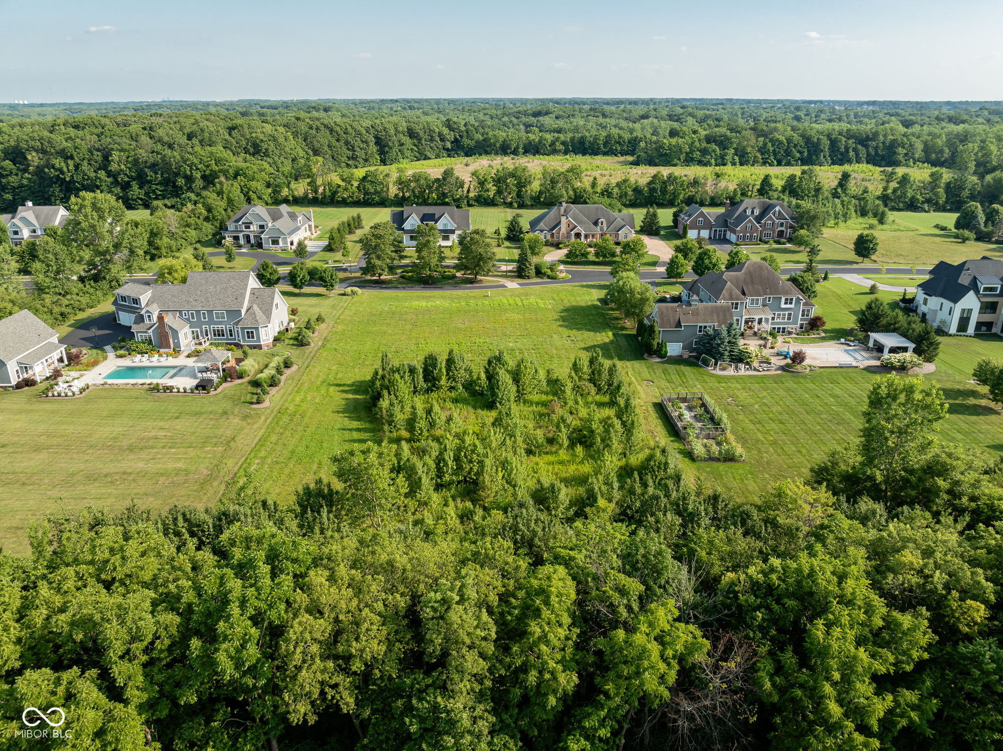 9480 Pleasant View