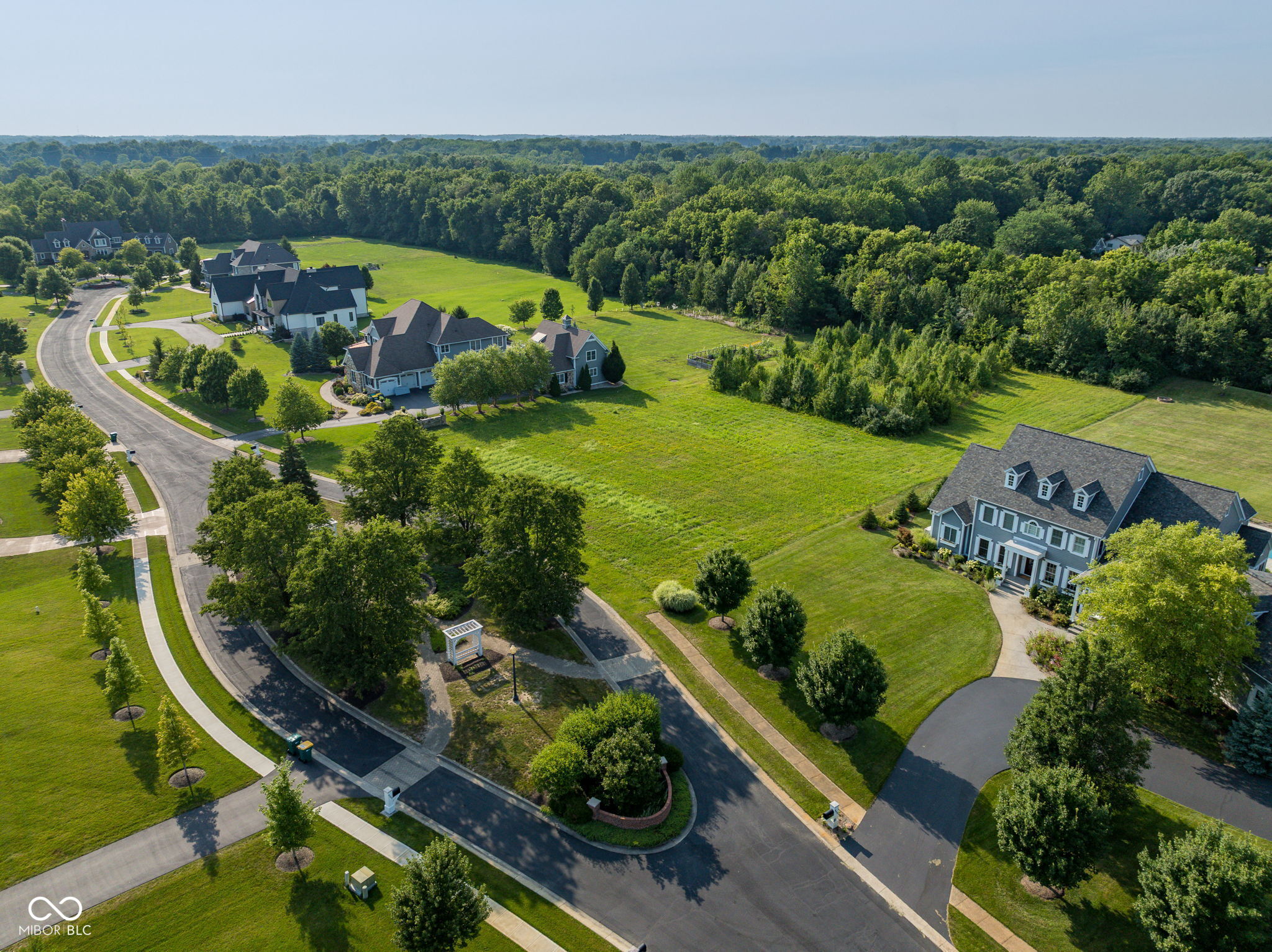 9480 Pleasant View
