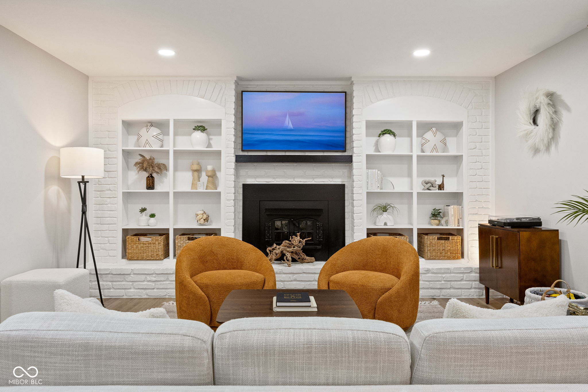 13687 Oak Ridge Road