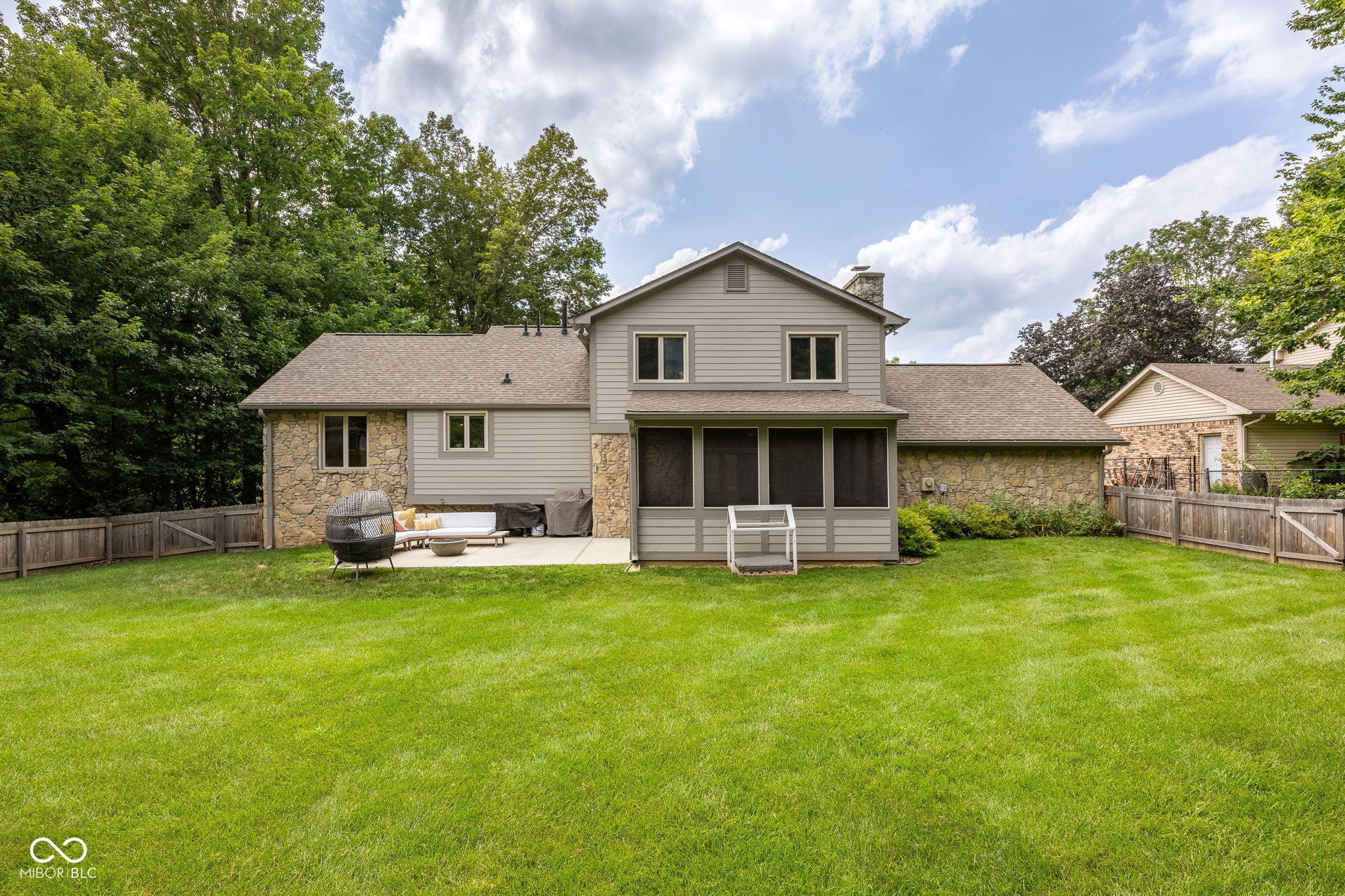 13687 Oak Ridge Road