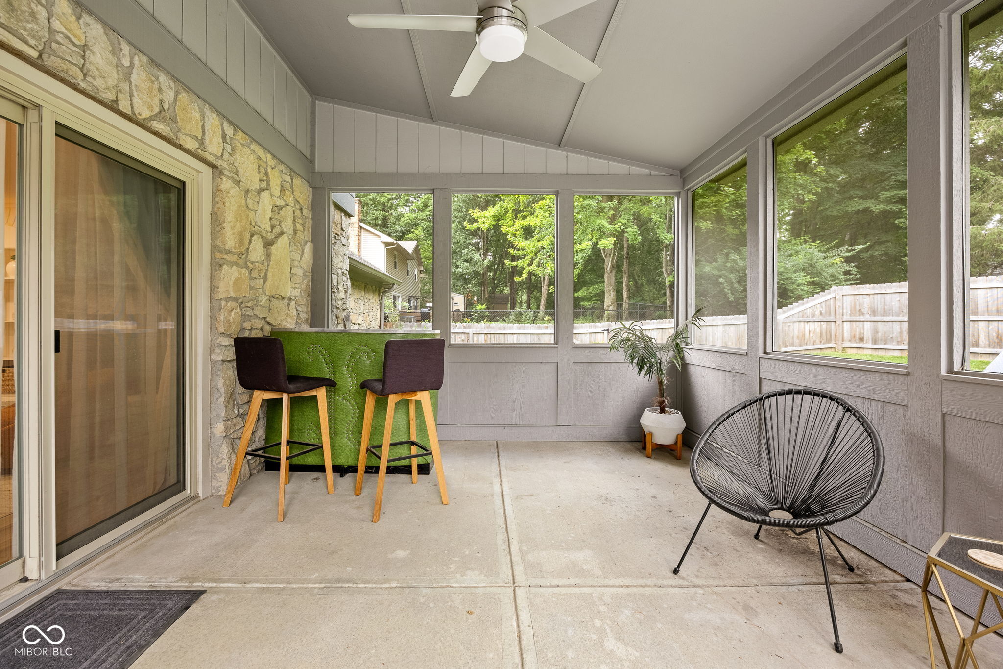 13687 Oak Ridge Road