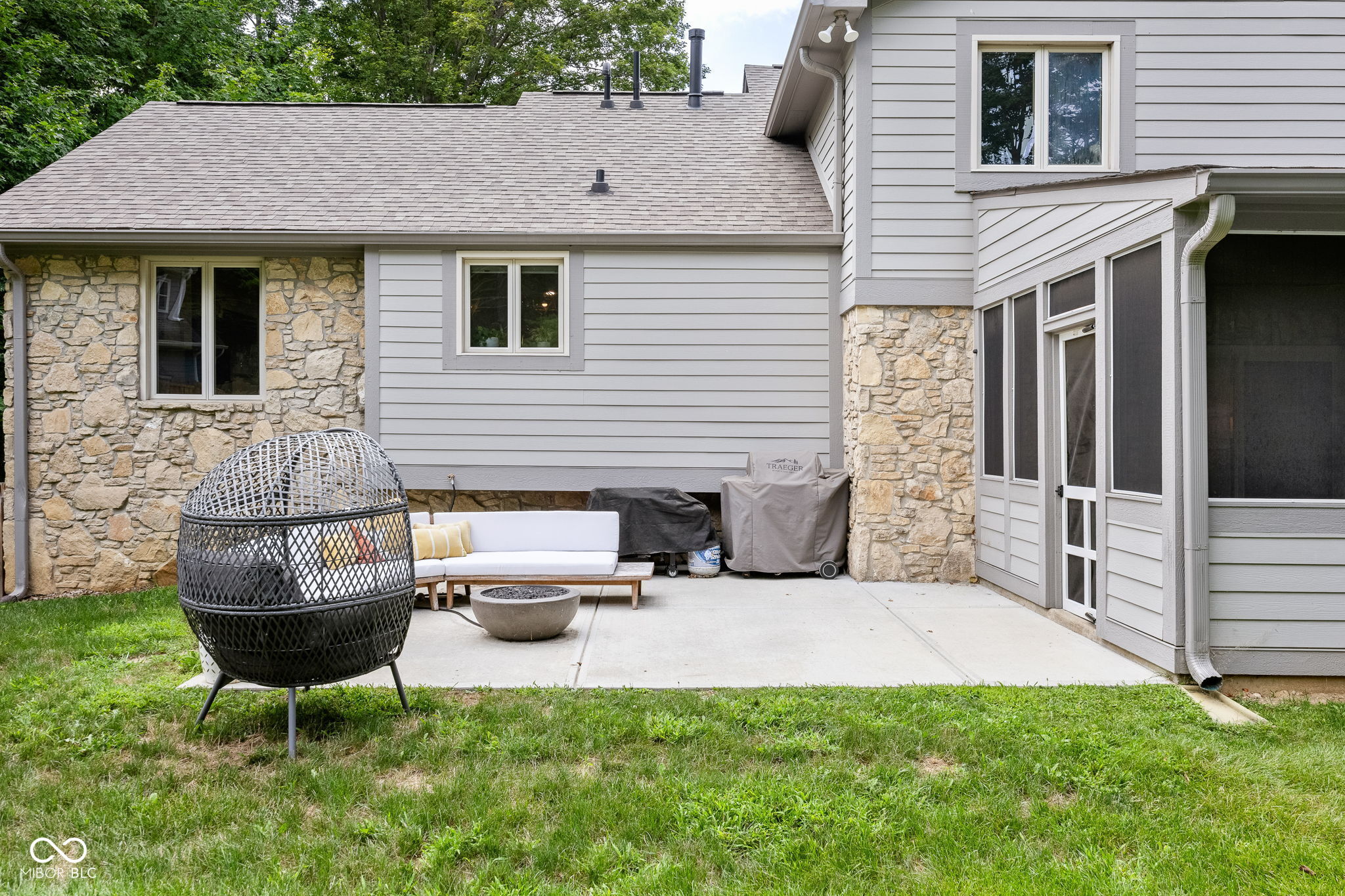 13687 Oak Ridge Road