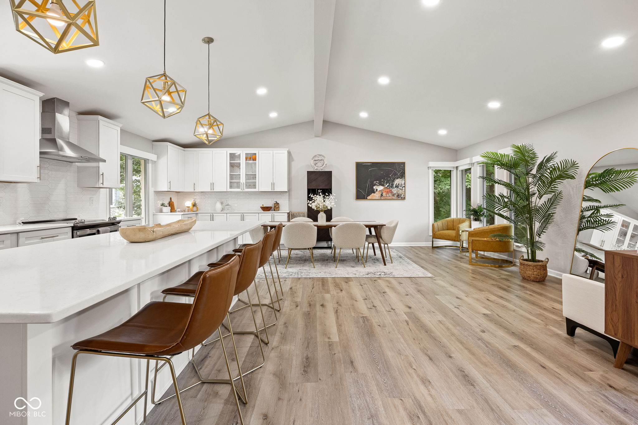 13687 Oak Ridge Road