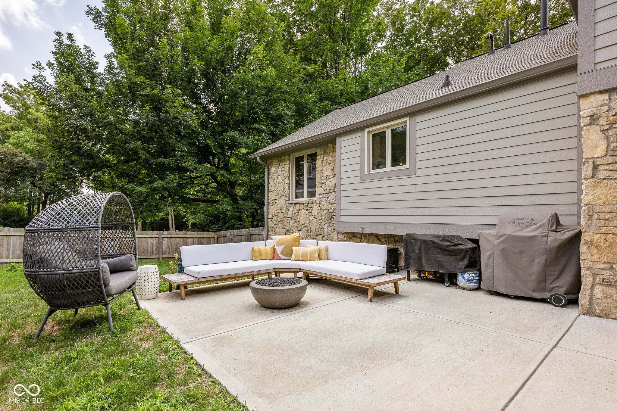 13687 Oak Ridge Road