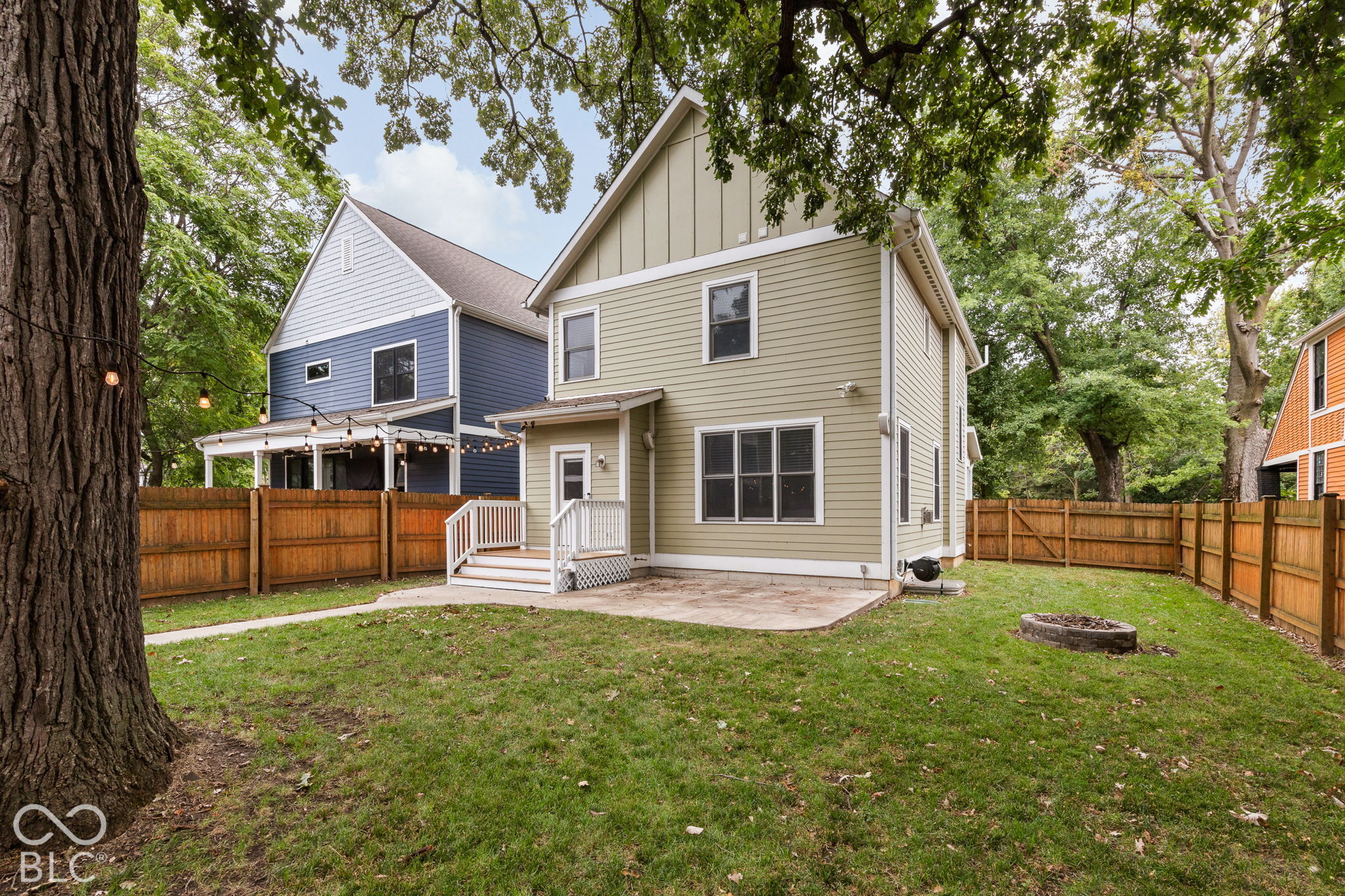 1422 Carrollton Avenue