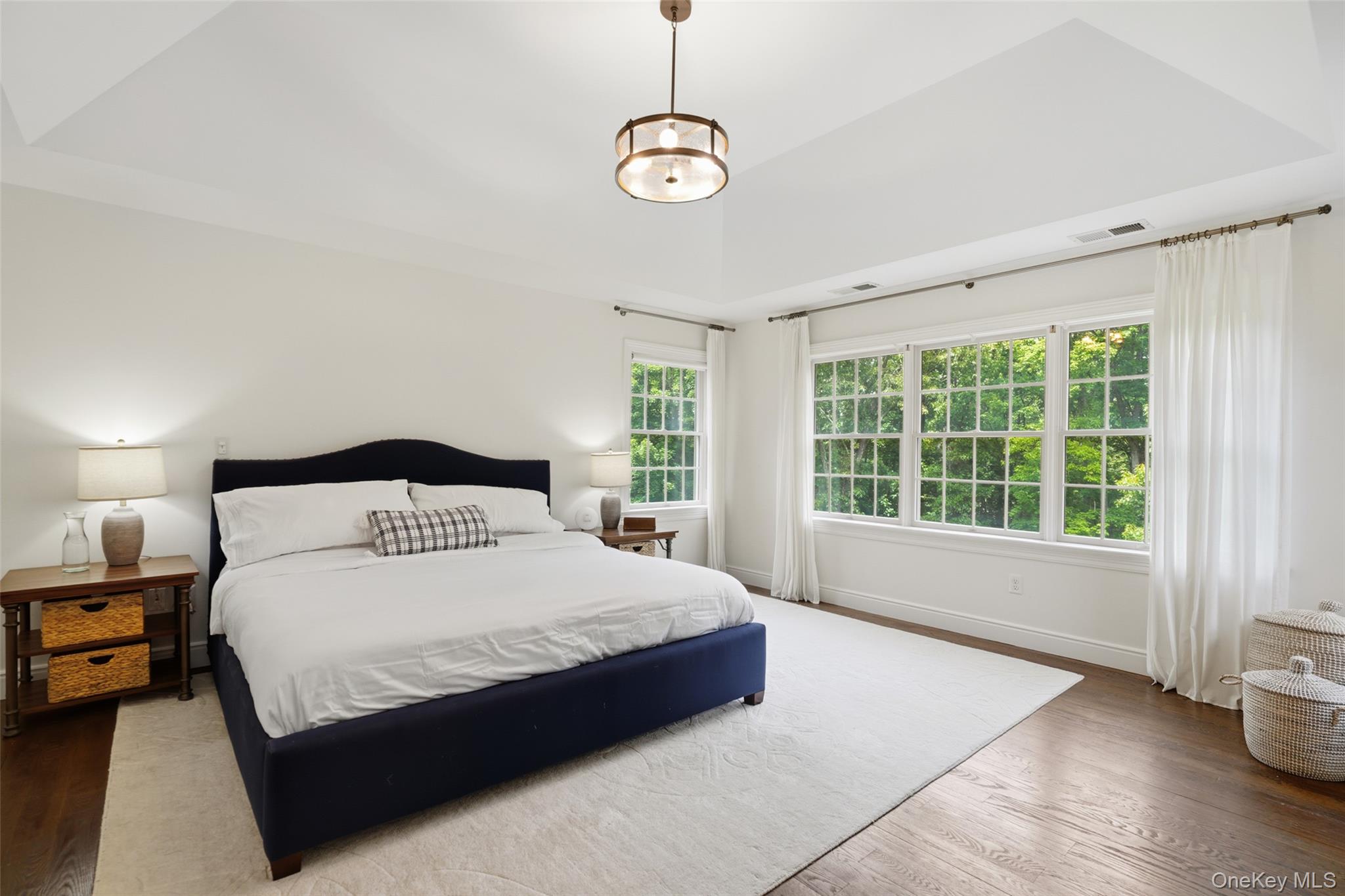 10 Old Katonah Drive
