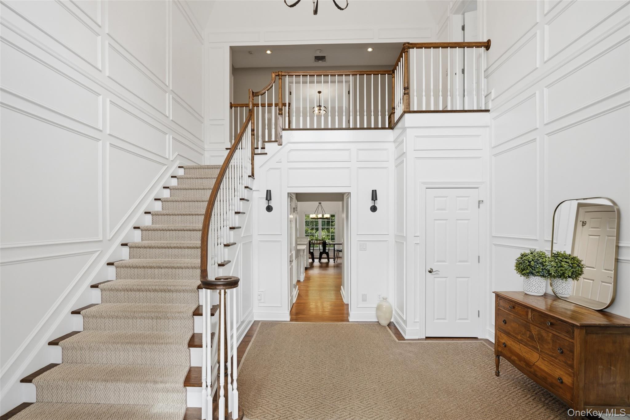 10 Old Katonah Drive