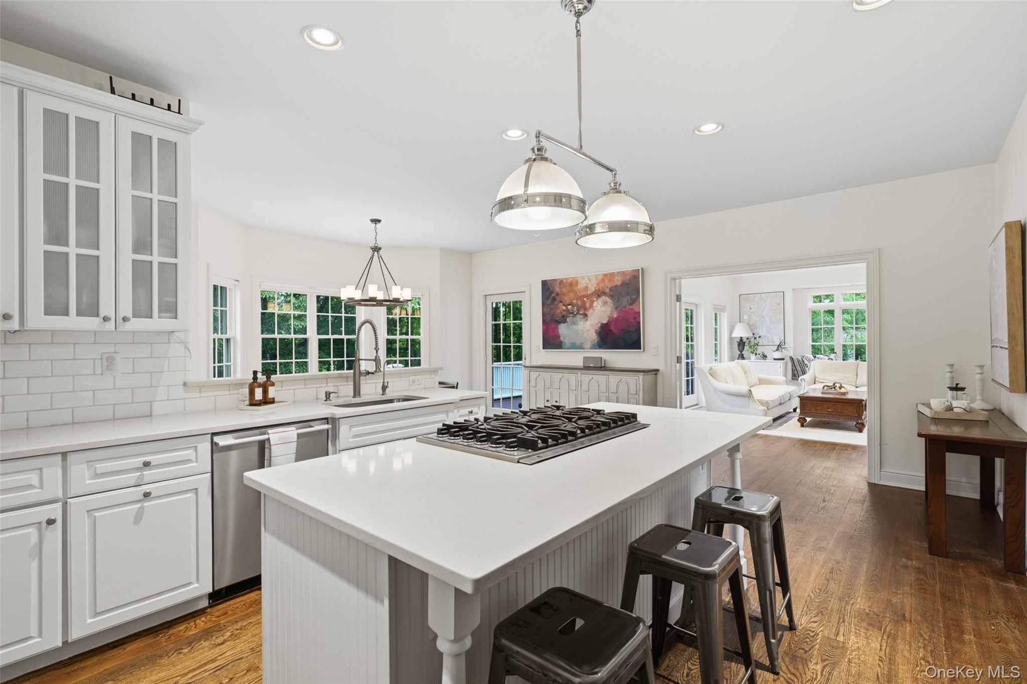 10 Old Katonah Drive