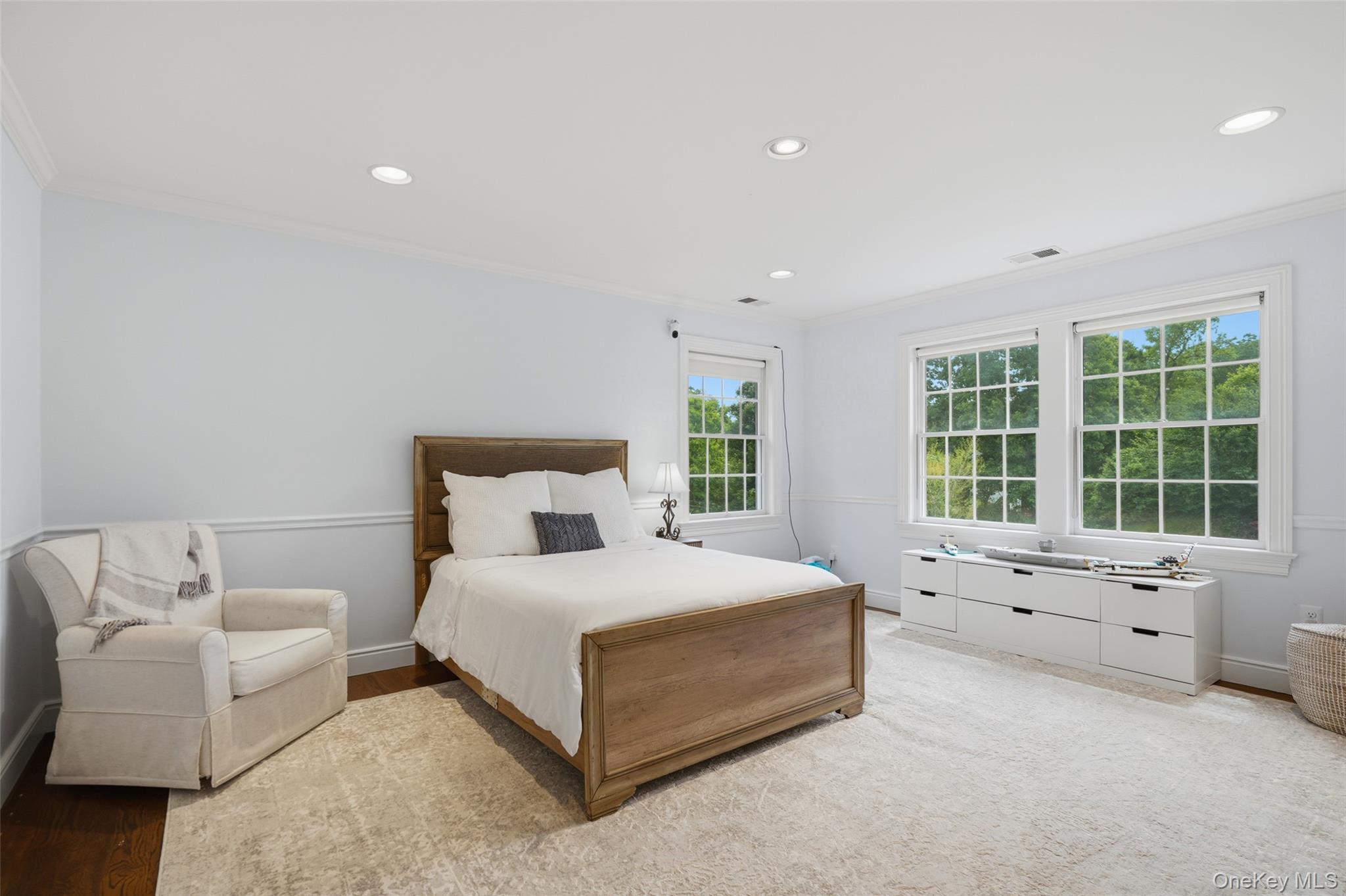 10 Old Katonah Drive