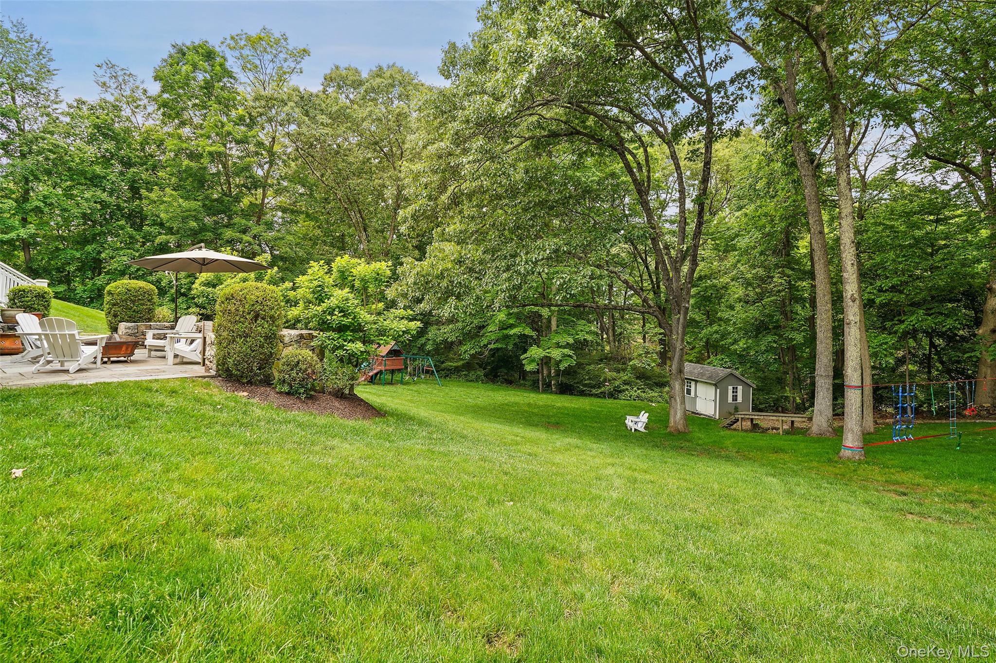 10 Old Katonah Drive