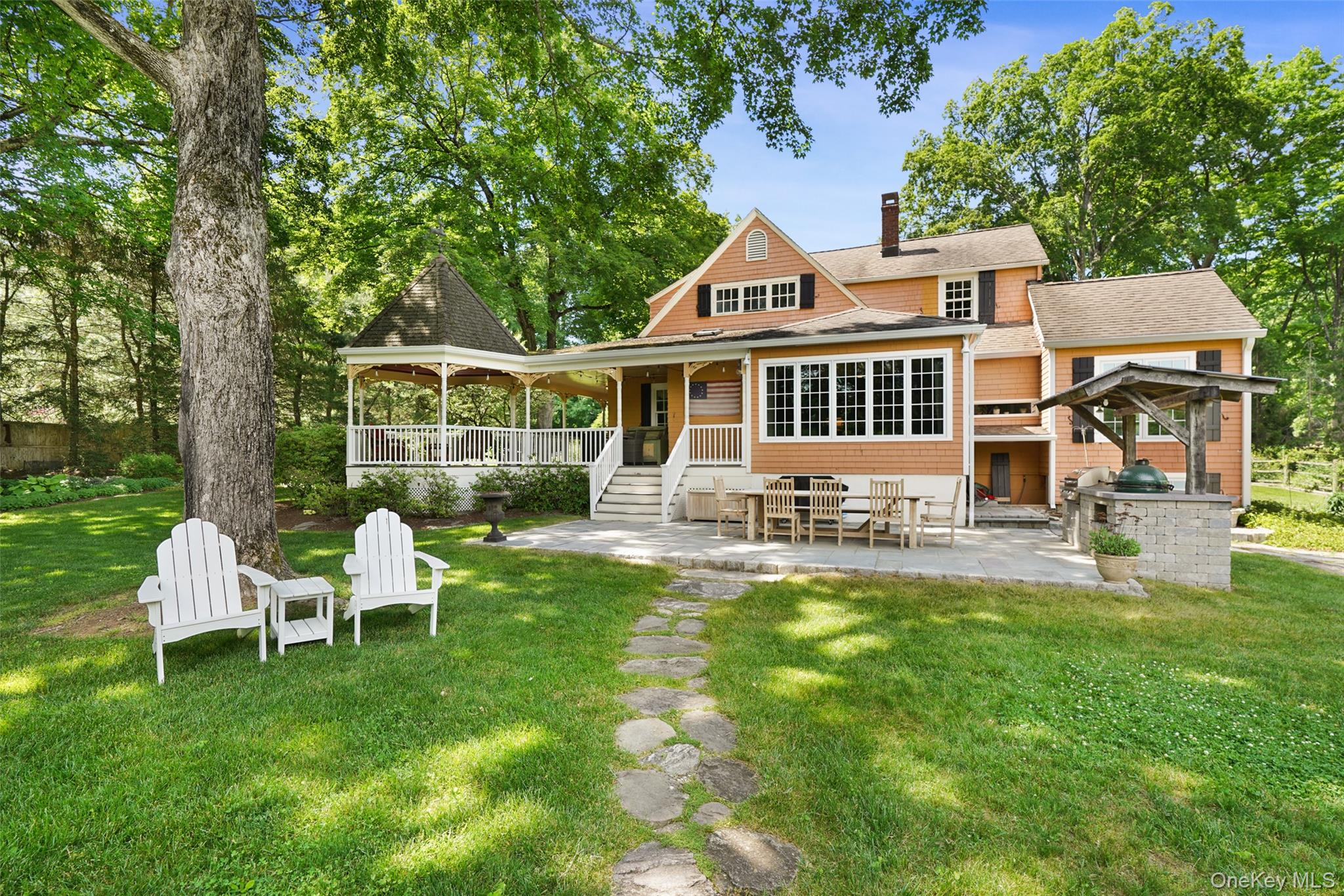 161 Ridgefield Avenue