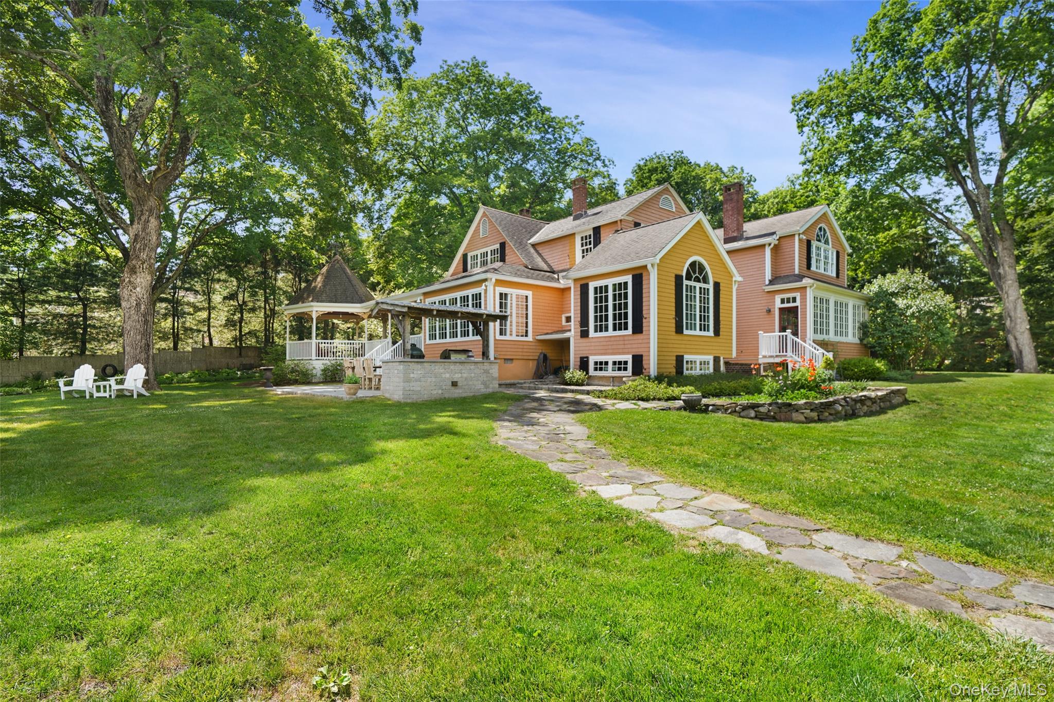 161 Ridgefield Avenue