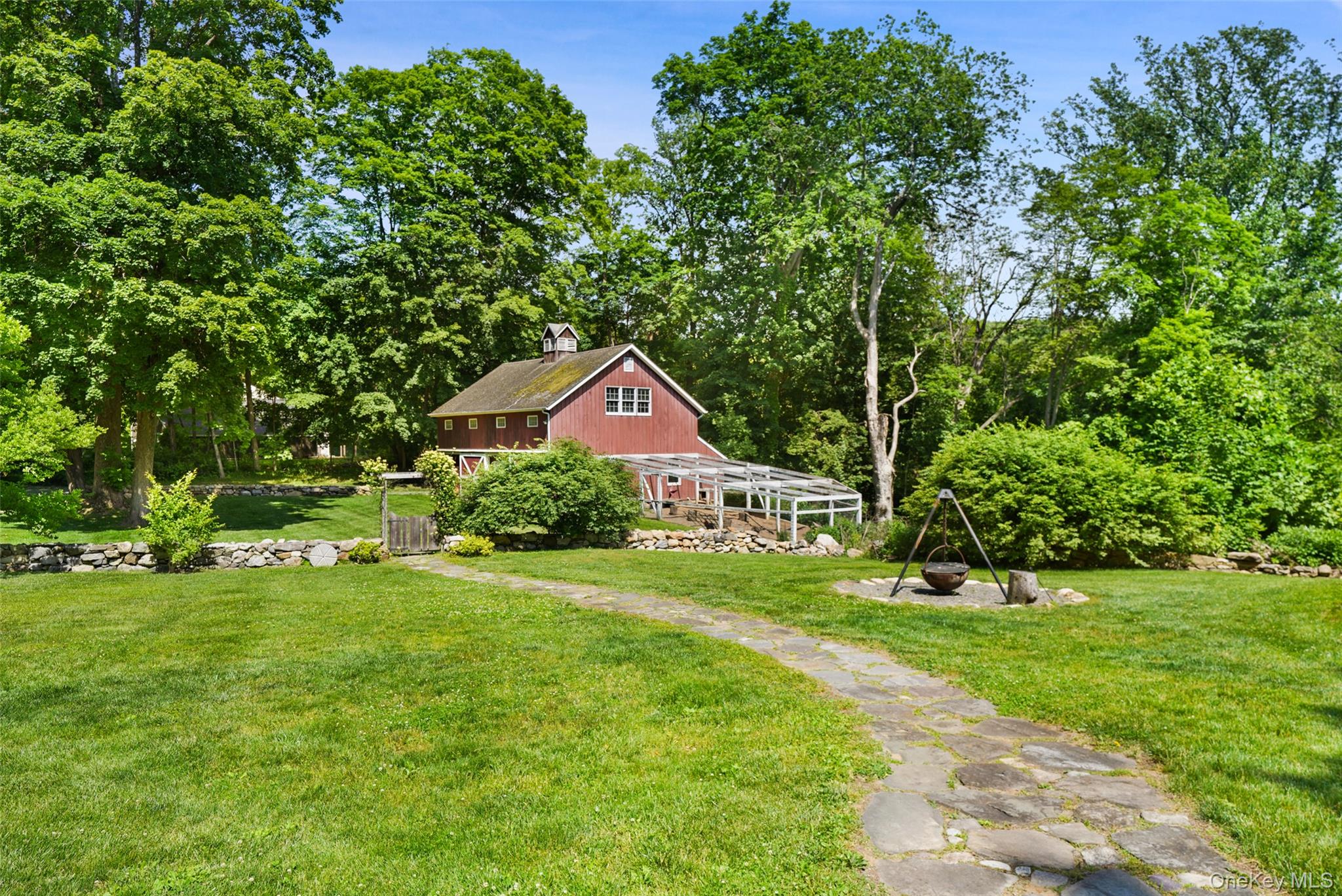 161 Ridgefield Avenue