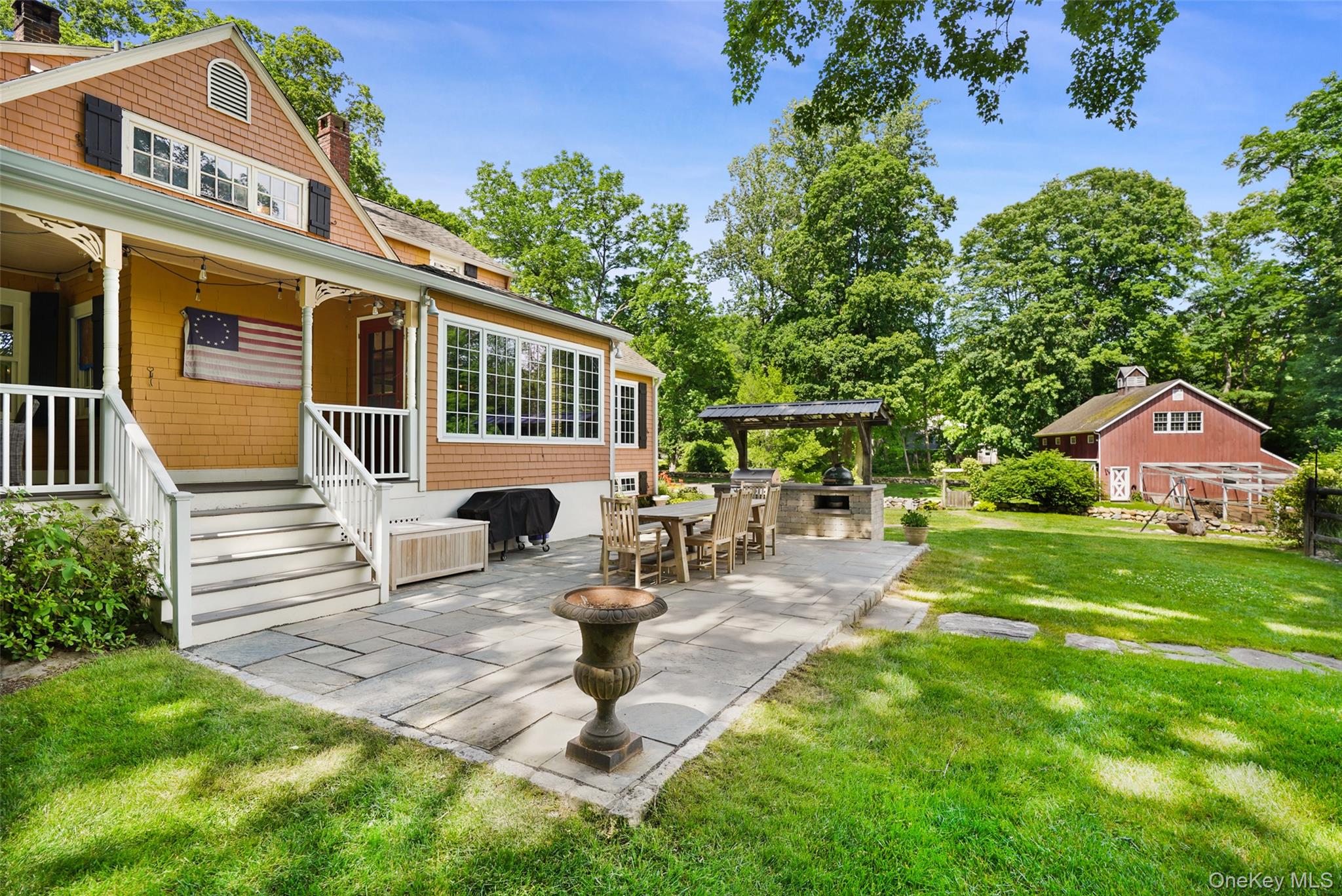 161 Ridgefield Avenue
