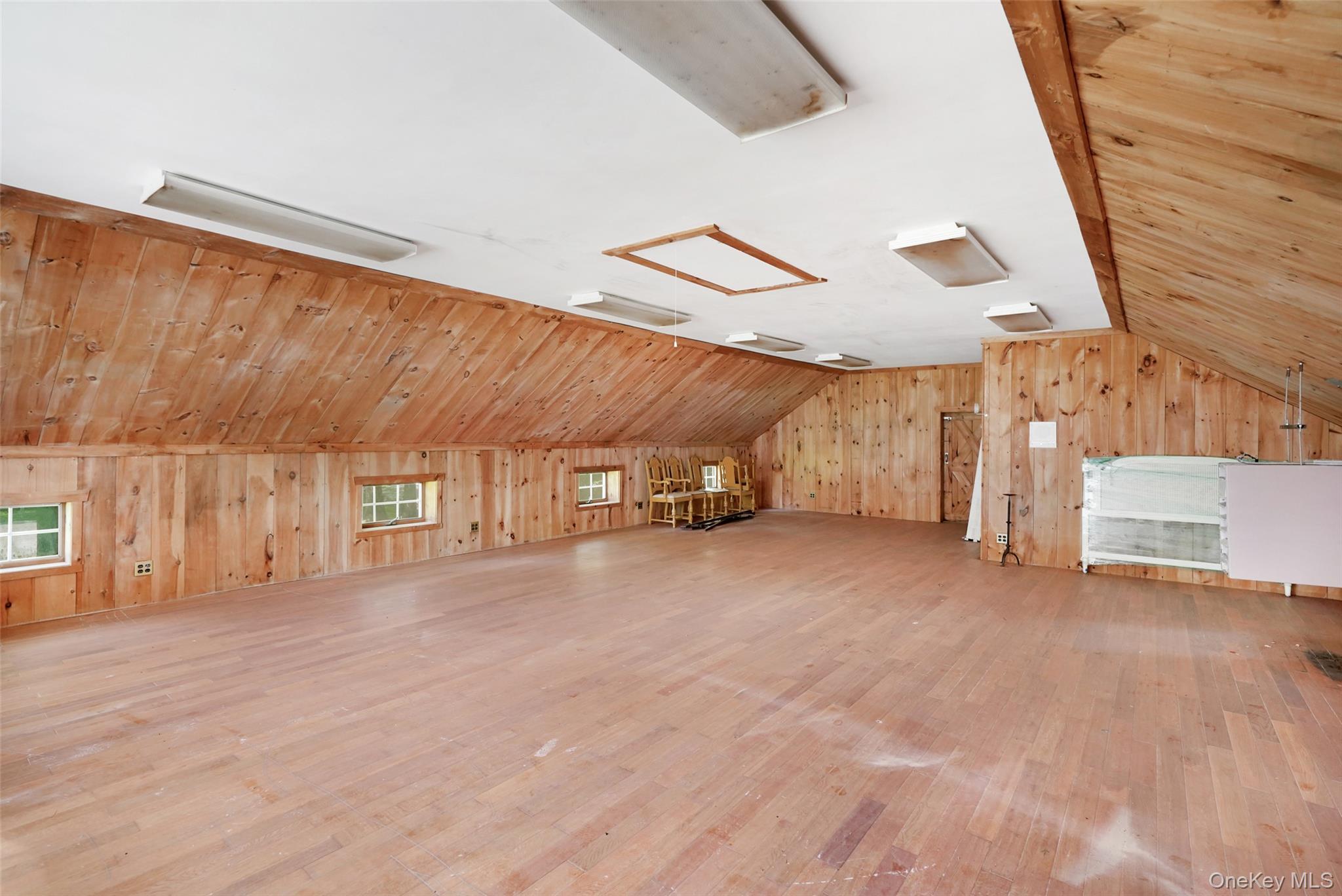 161 Ridgefield Avenue