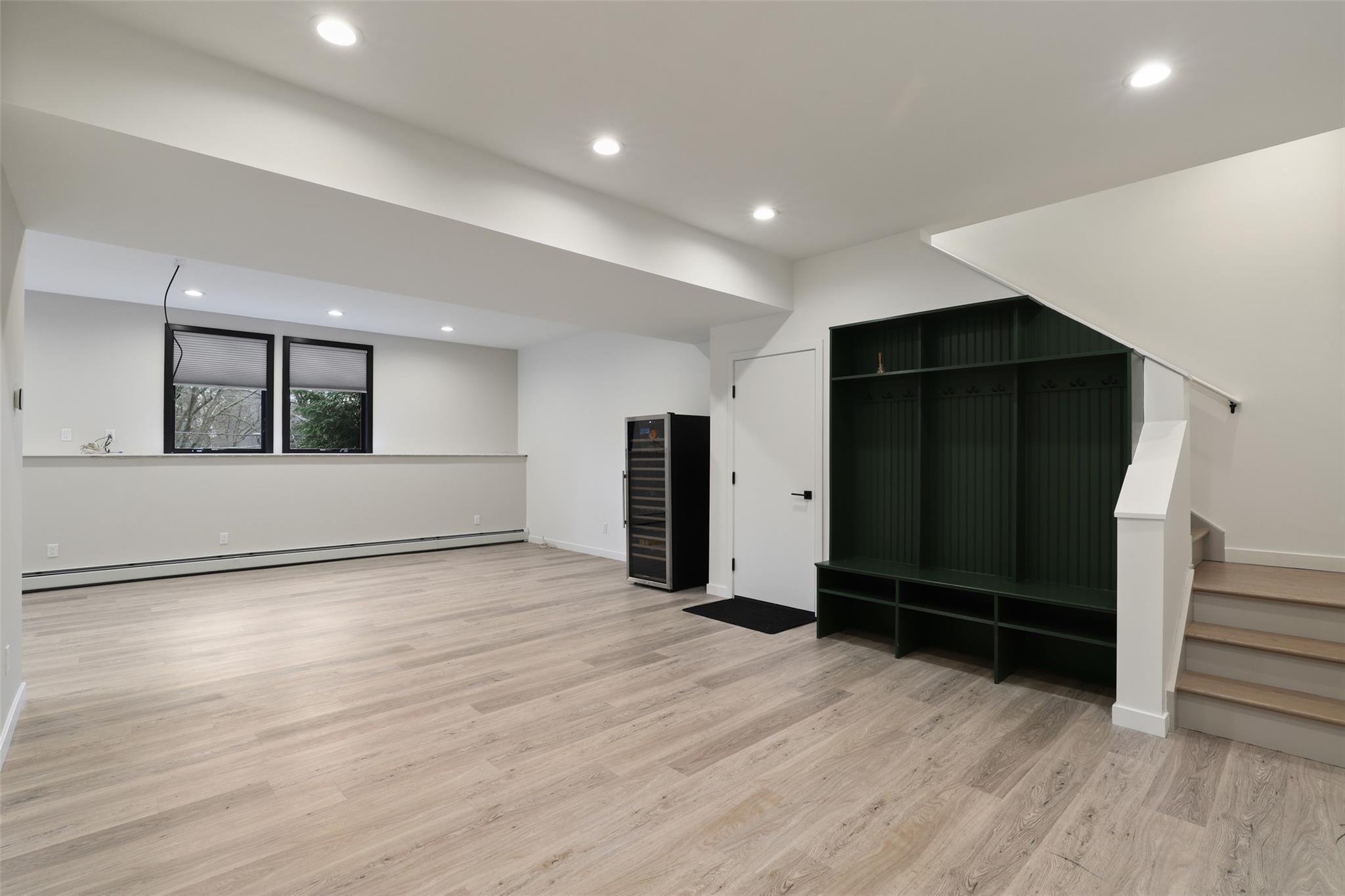 18 Hillside Avenue
