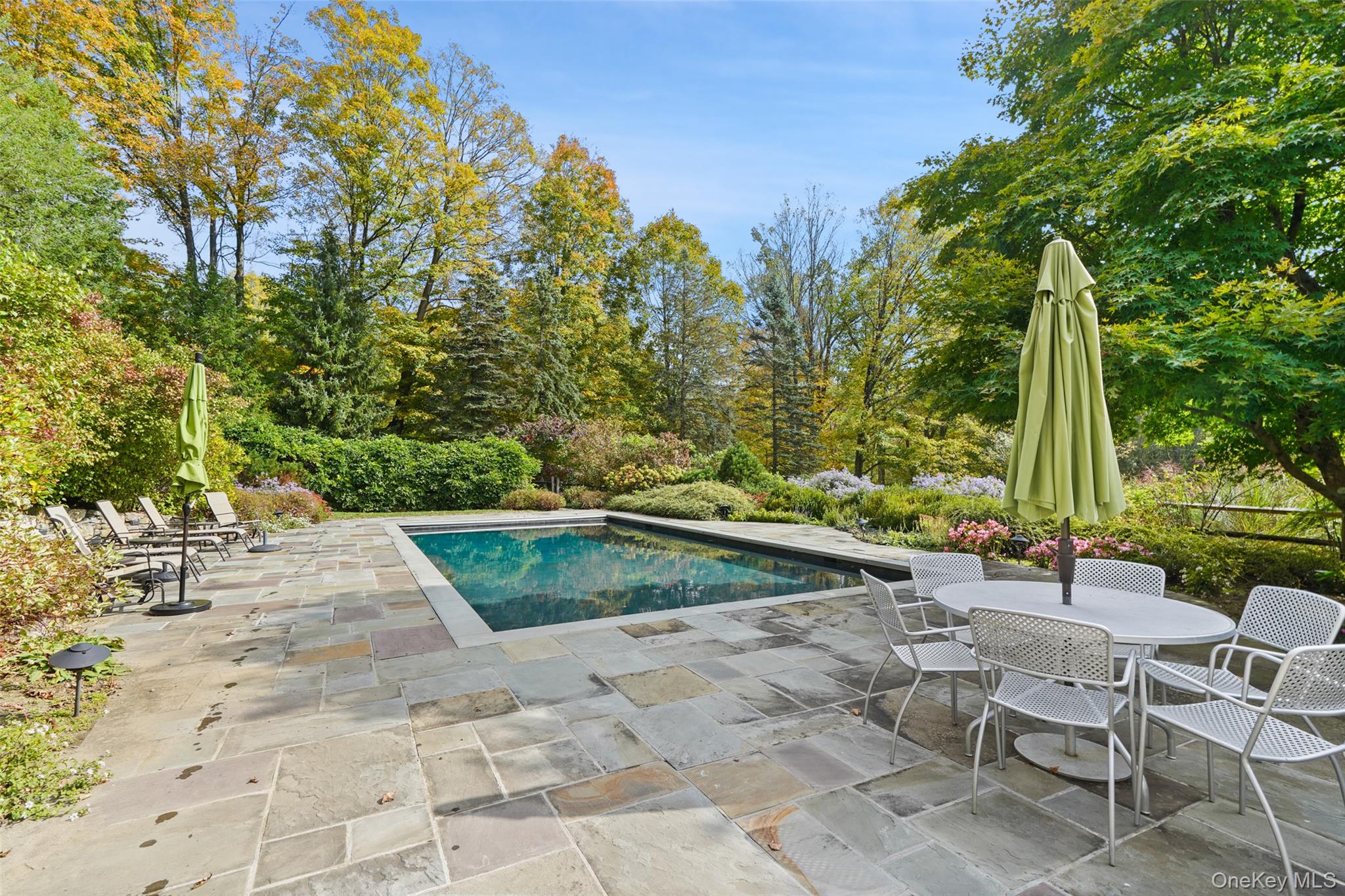 27 Dingle Ridge Road