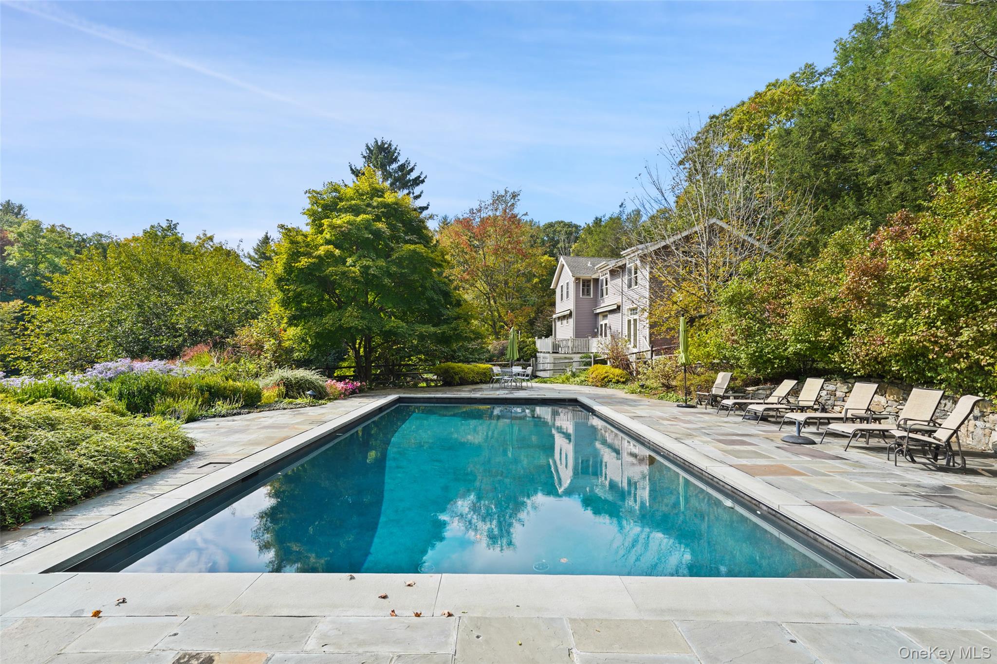 27 Dingle Ridge Road