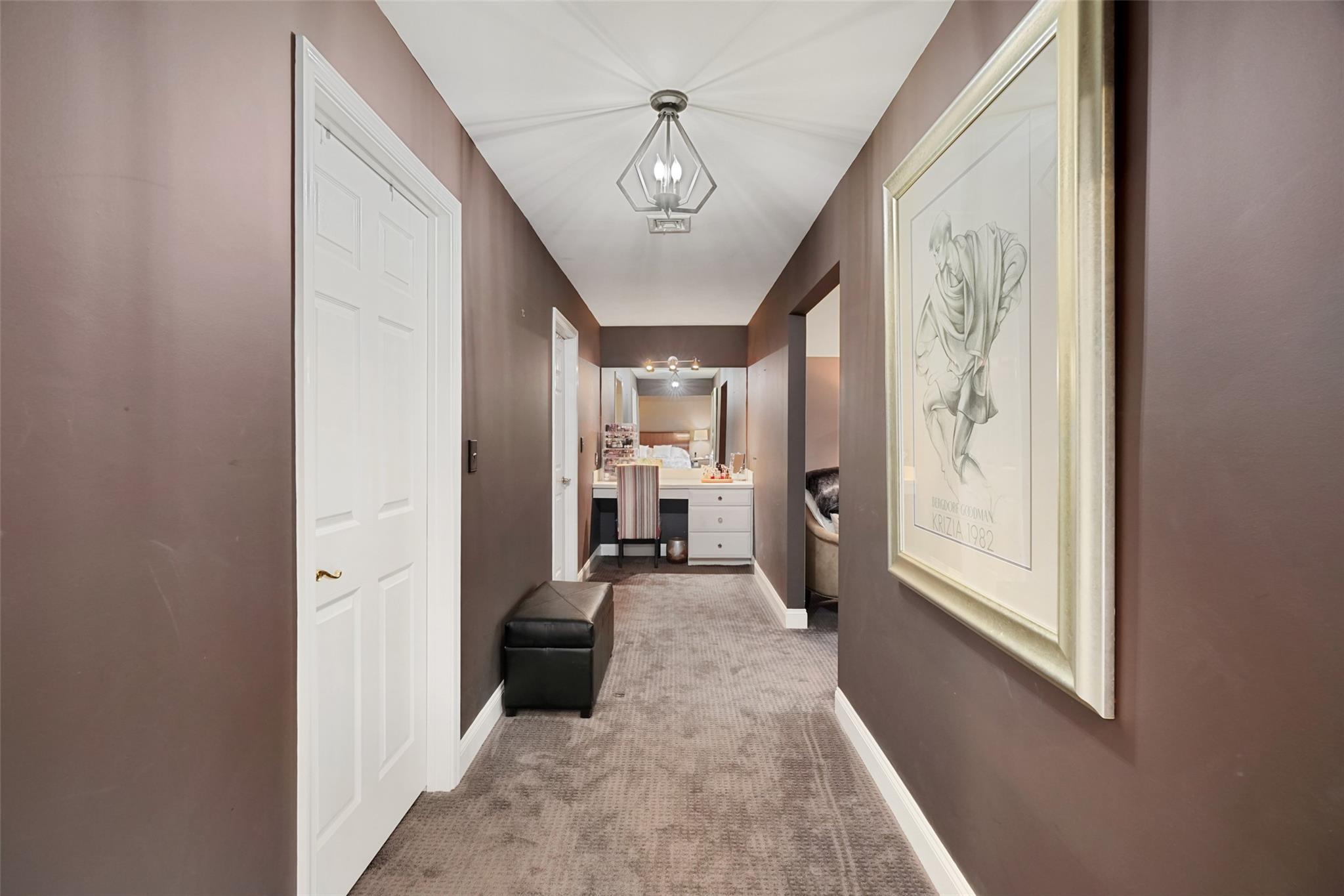 3 Woolen Court